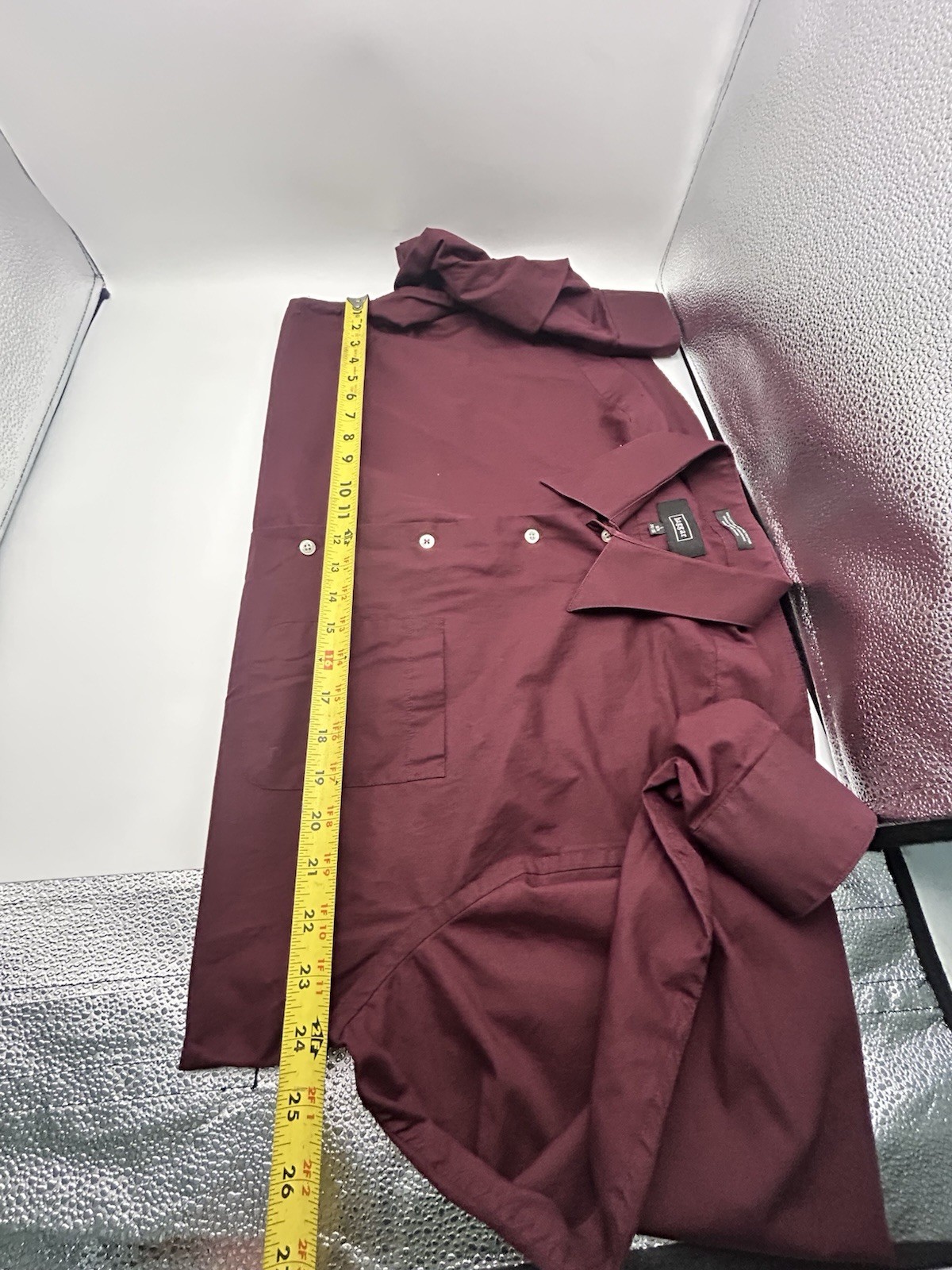 Haggar Men’s L Regular Burgundy Solid Cotton/Poly Woven Long Sleeve Button-Up