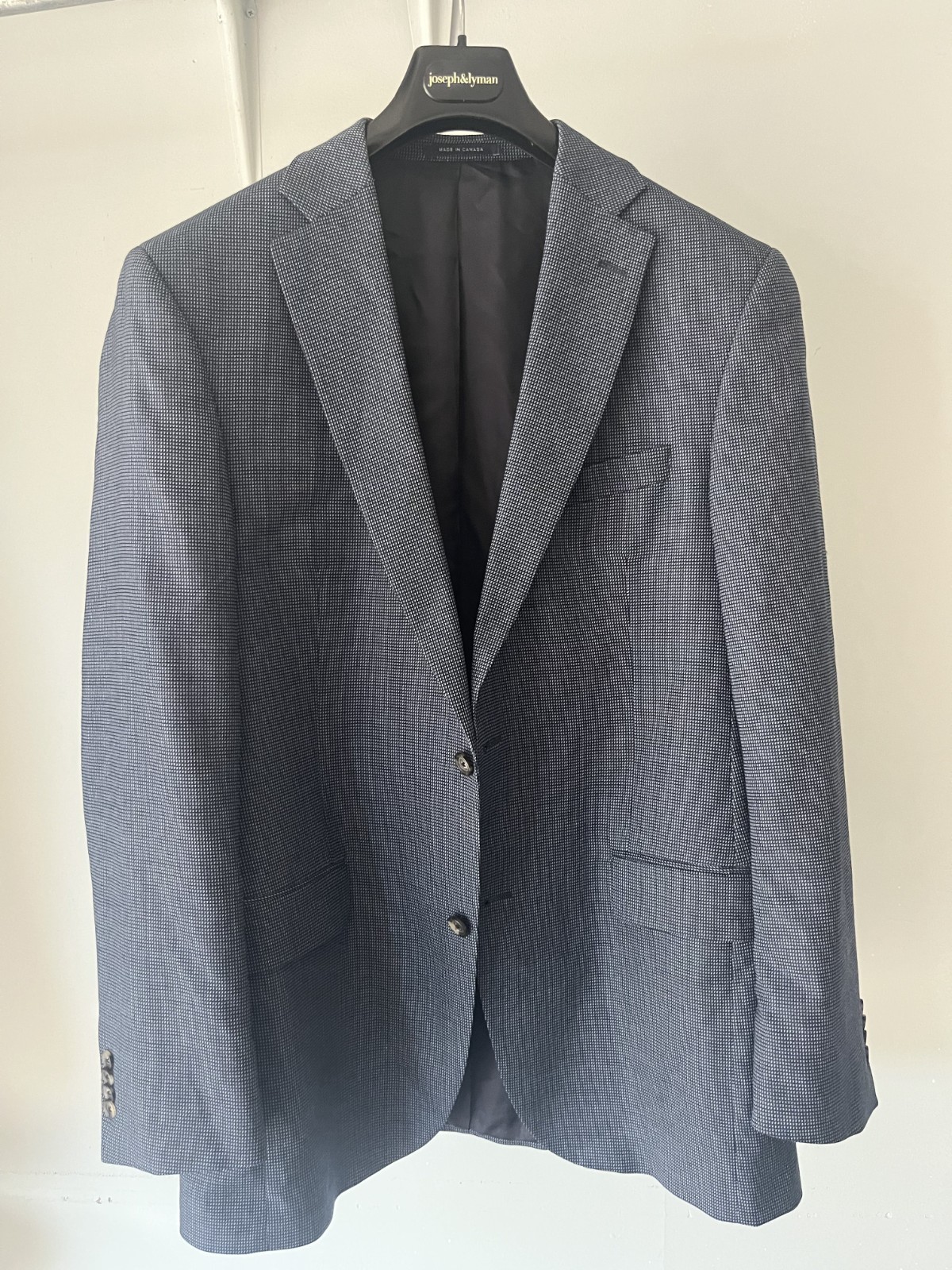 Daniel Cremieux Blazer 41L Loro Piana Wool Fabric Made in Canada