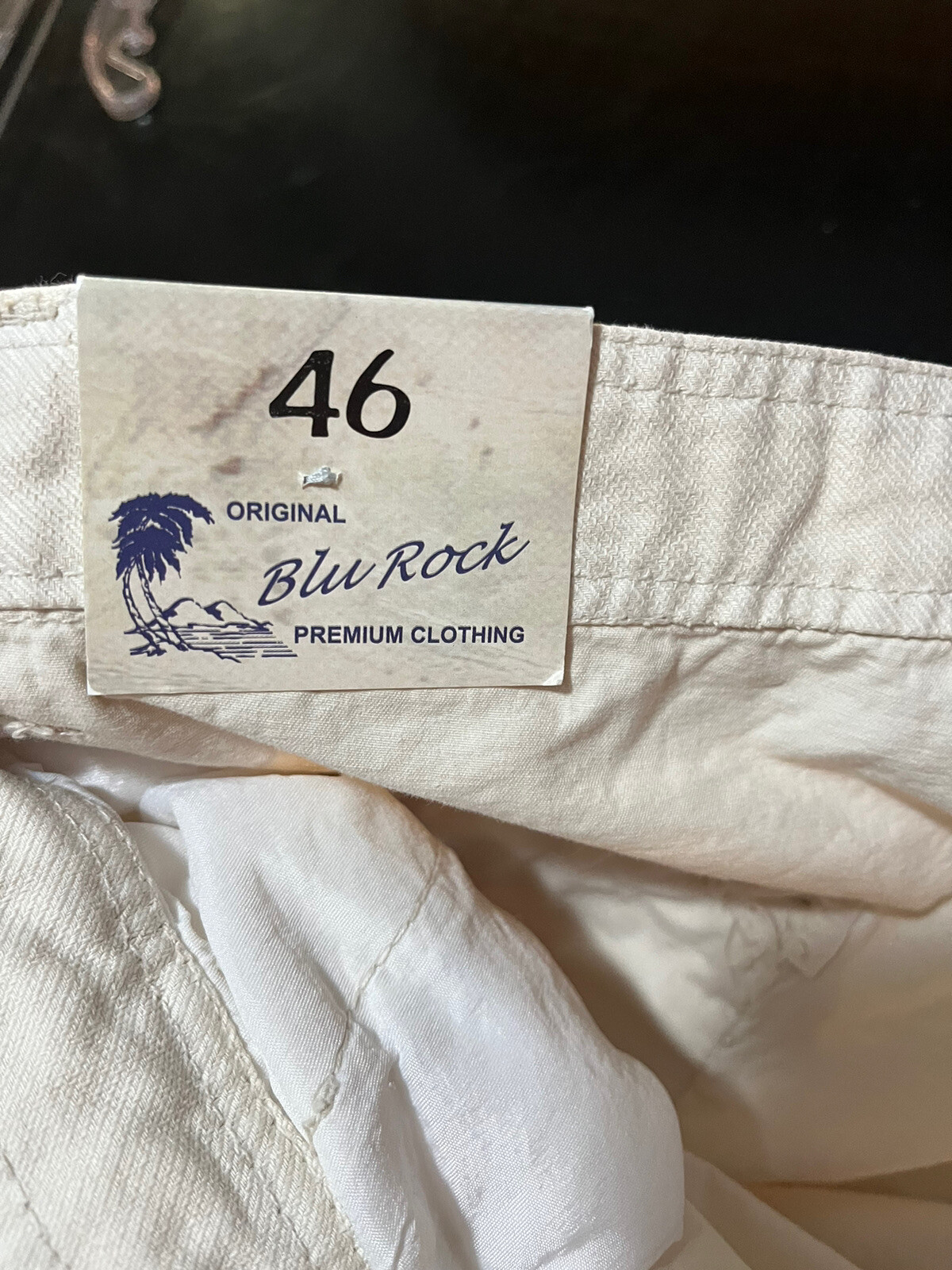 BLU ROCK MEN’S PREMIUM UTILITY 11″ CARGO SHORTS STONE SZ 46 BELTED NWT’S