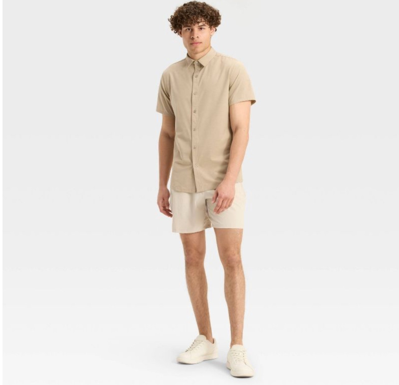 NWT All in Motion XXL Men’s Tan Button Up Short sleeve Woven Relaxed Shirt 4531