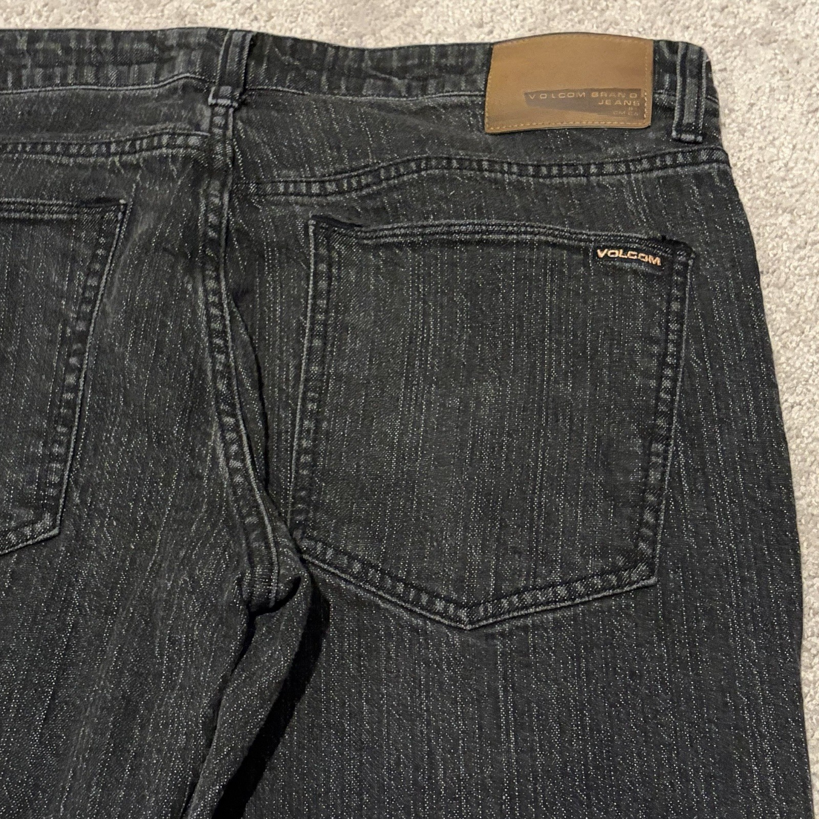 Volcom Solver Modern Straight Black Jeans Men’s Size 34×30 True To This