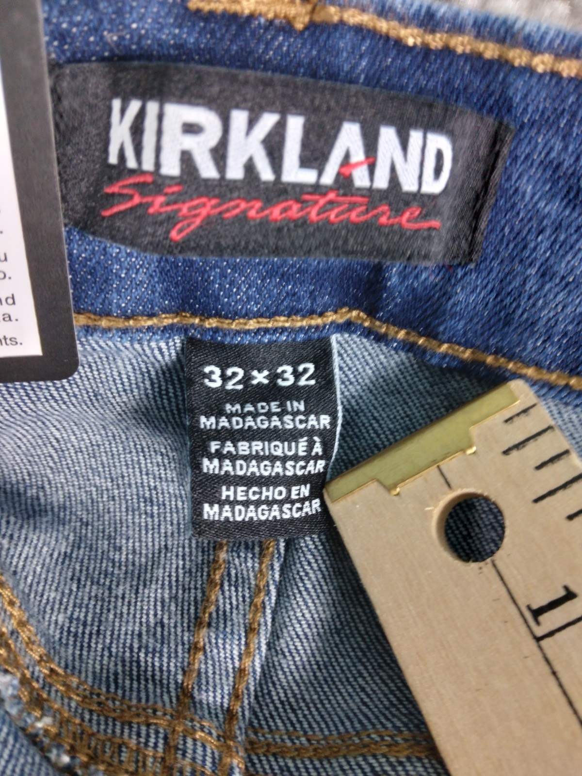 Kirkland Signature Jeans Men’s Straight Fit Comfort Stretch Denim Pants 32×32