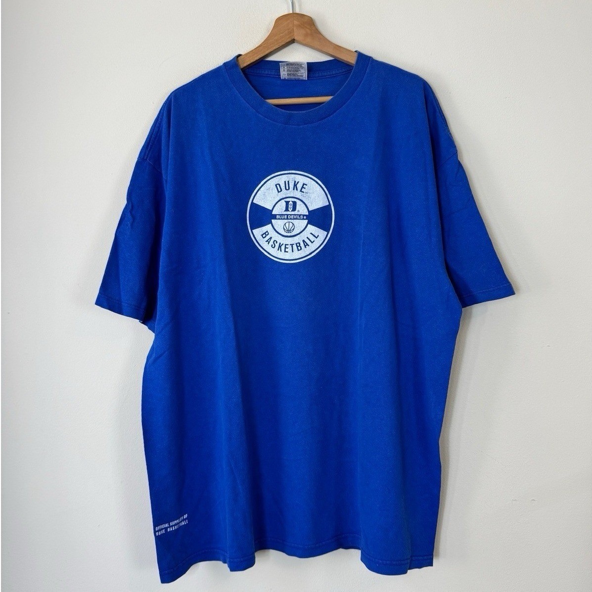 Vintage 90’s Nike Duke Basketball Team Logo Blue Tee Shirt – XL