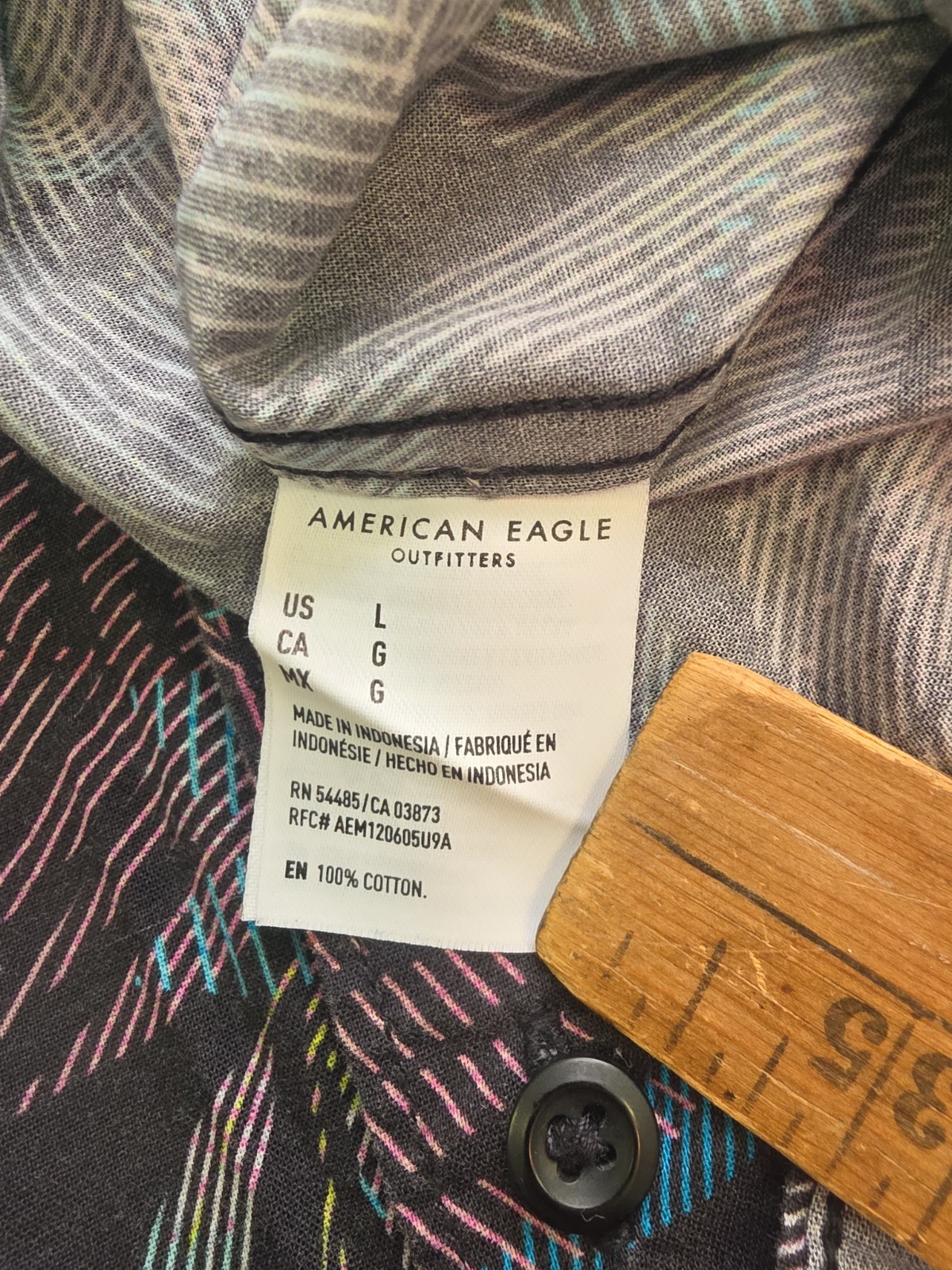 AE American Eagle Outfitters Mens Large L Button Up Shirt Tropical Palm Flower