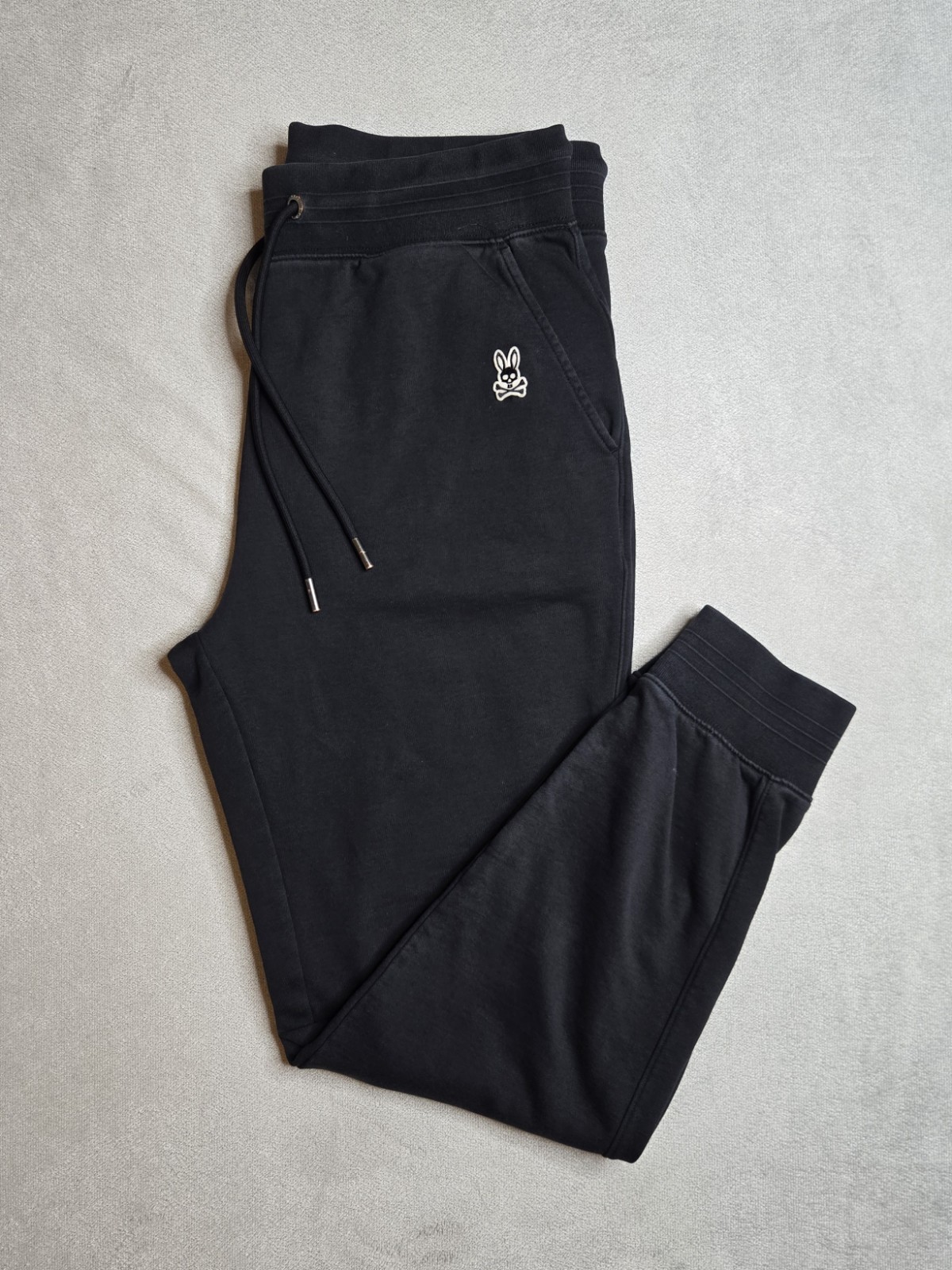 Psycho Bunny Men’s Fleece Joggers Black Sweatpants Classic Embroidered Logo