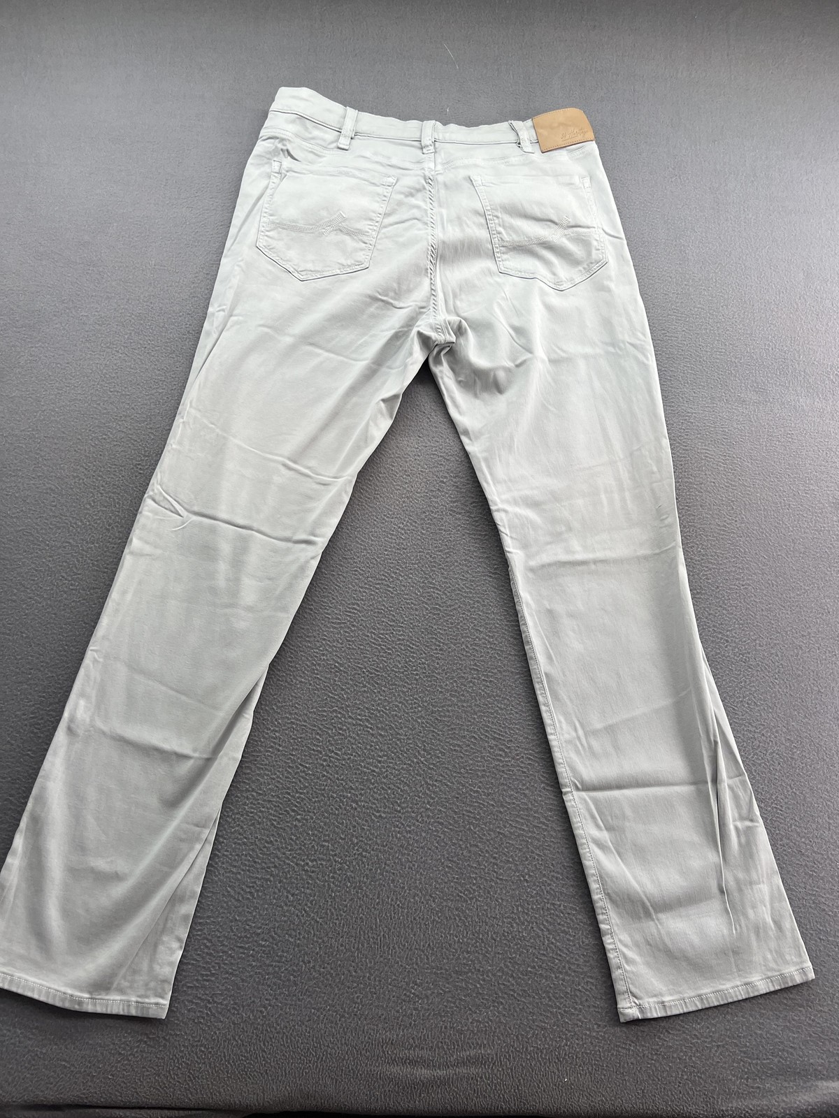 34 Heritage Jeans Mens 38×34 Light Gray Charisma Comfort Rise Tencel Stretch