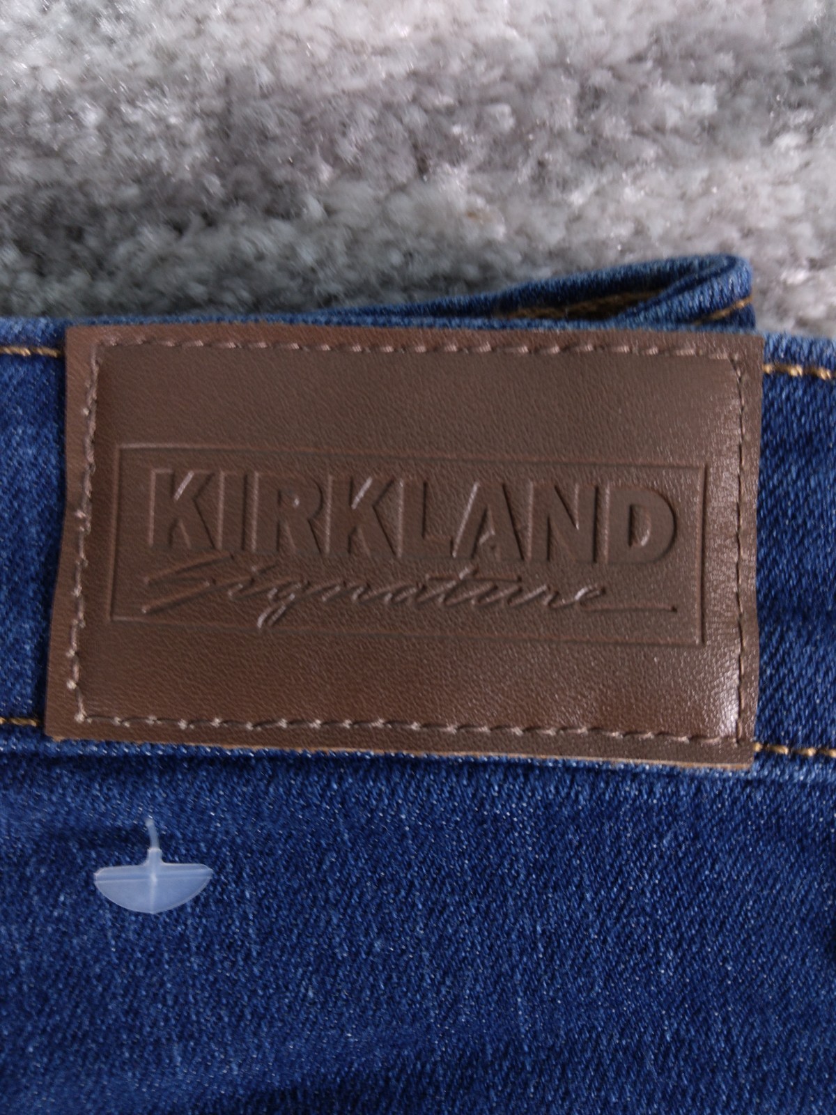 Kirkland Signature Jeans Men’s Straight Fit Comfort Stretch Denim Pants 32×32