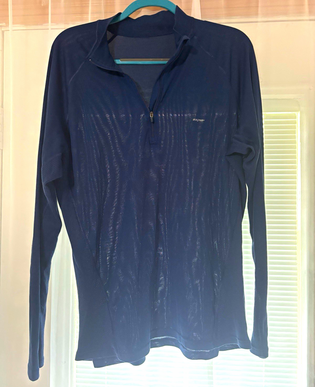 Patagonia Men’s Blue L 1/4 Zip Mock Neck Pullover Top Polyester Solid Logo