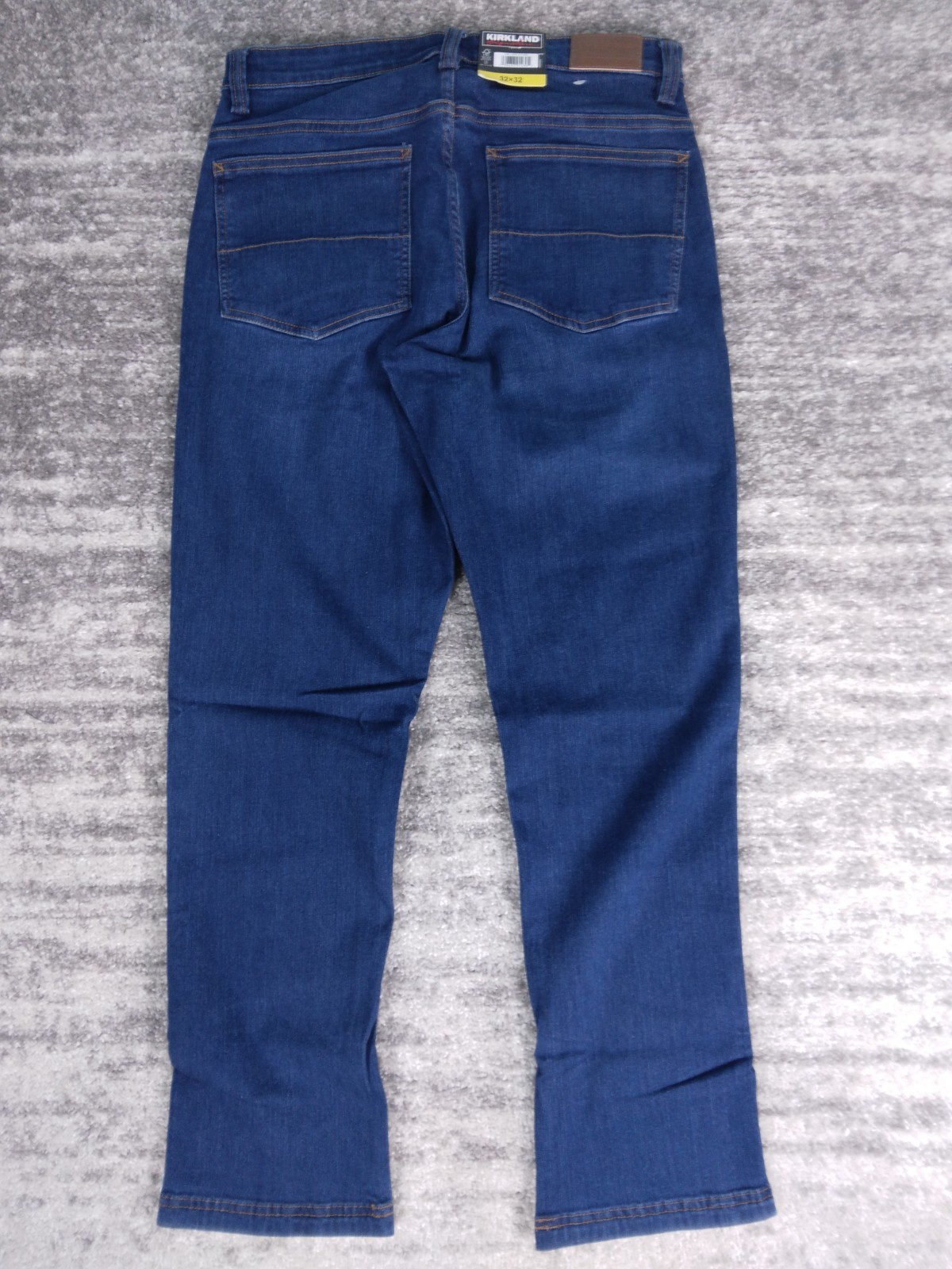 Kirkland Signature Jeans Men’s Straight Fit Comfort Stretch Denim Pants 32×32