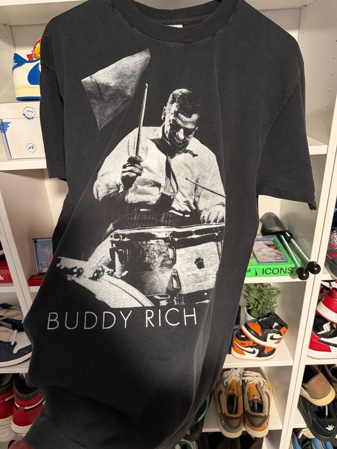 Vintage 1990 Buddy Rich Herman Leonard Jazz Drummer Graphic T-Shirt