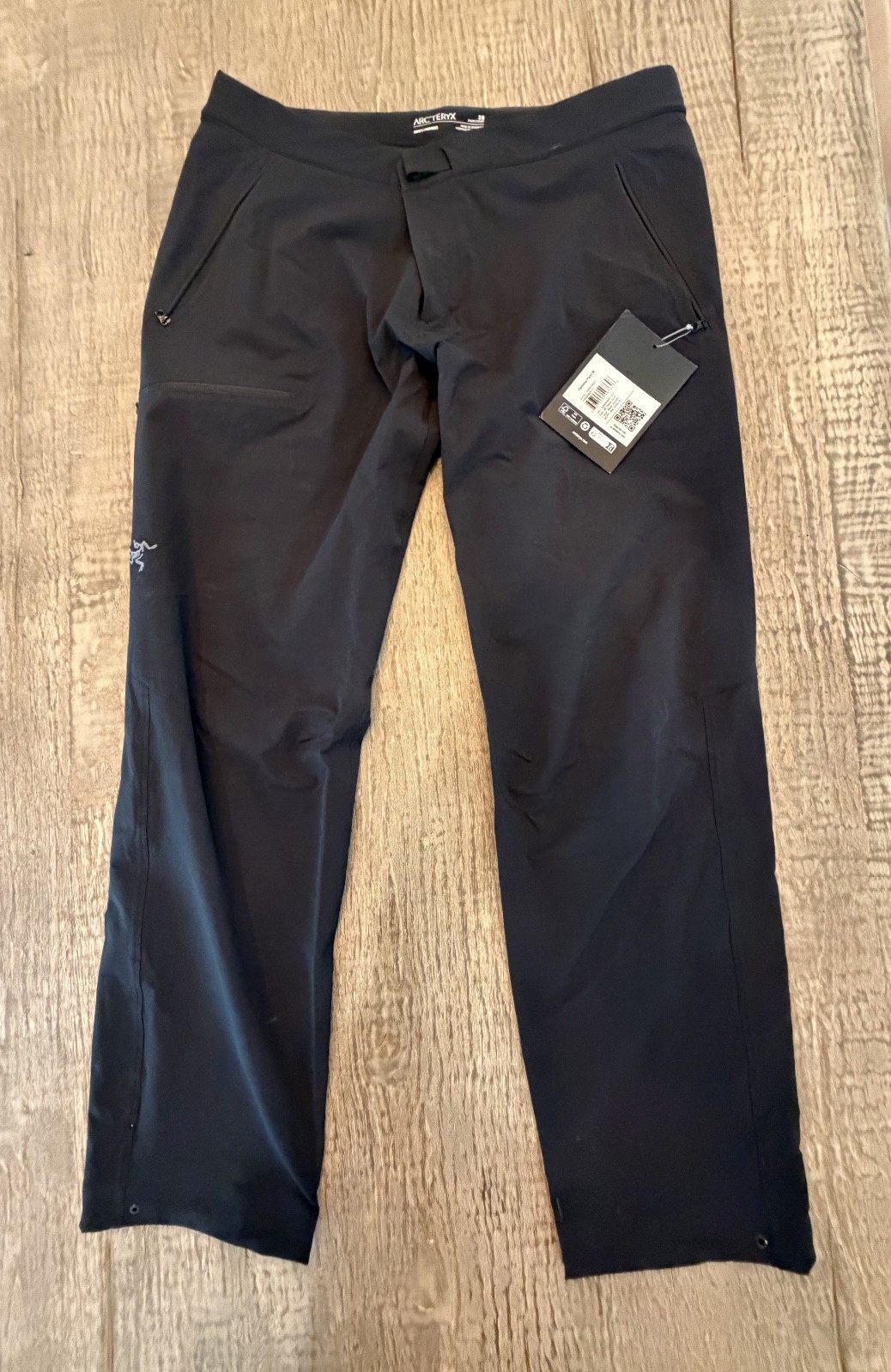 Arc’teryx Gamma Pant M Men’s Pants Black 38′ Waist-Short