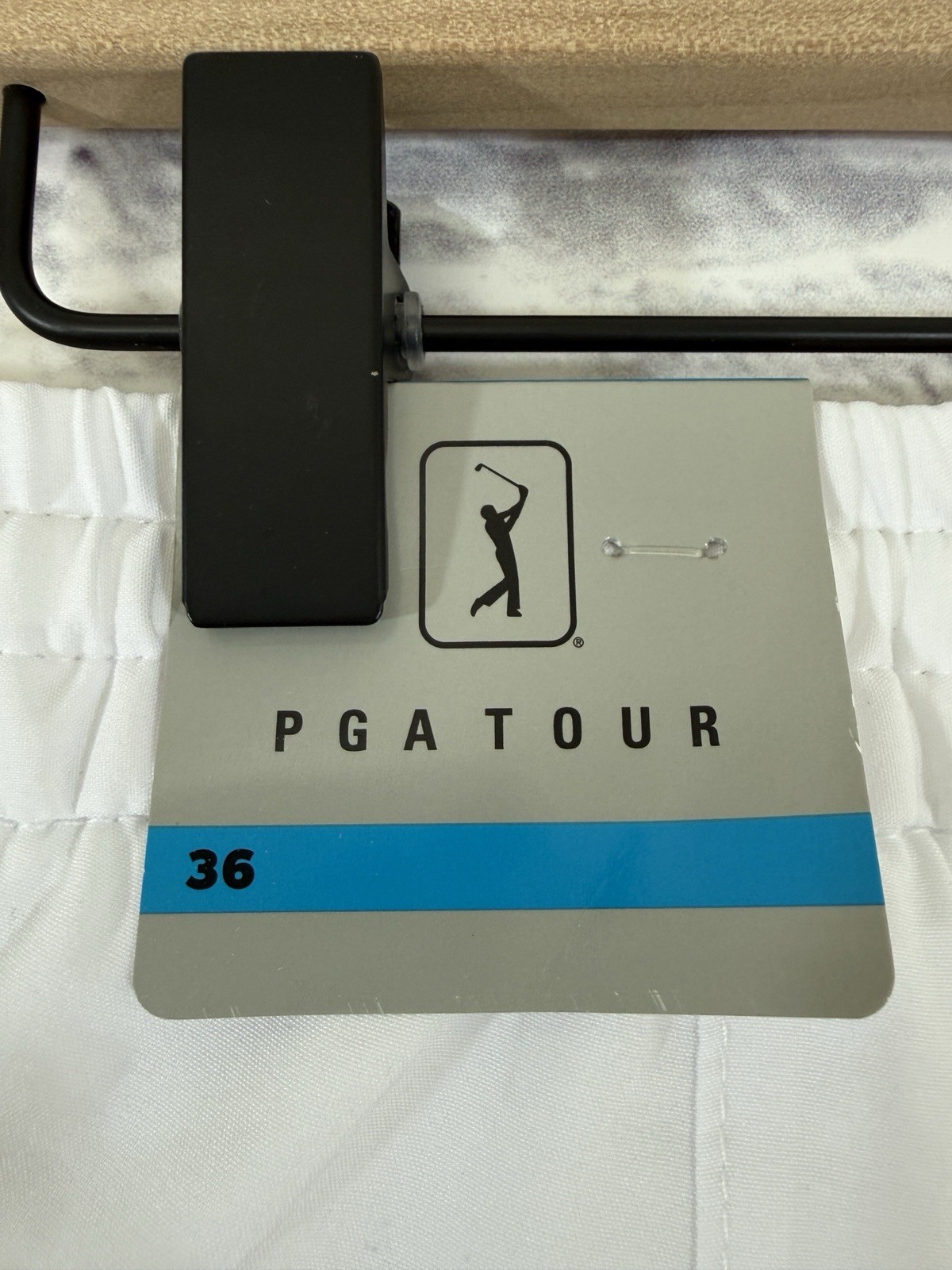 PGA Tour Mens Golf Shorts Size 36 NWT White Button/Zip