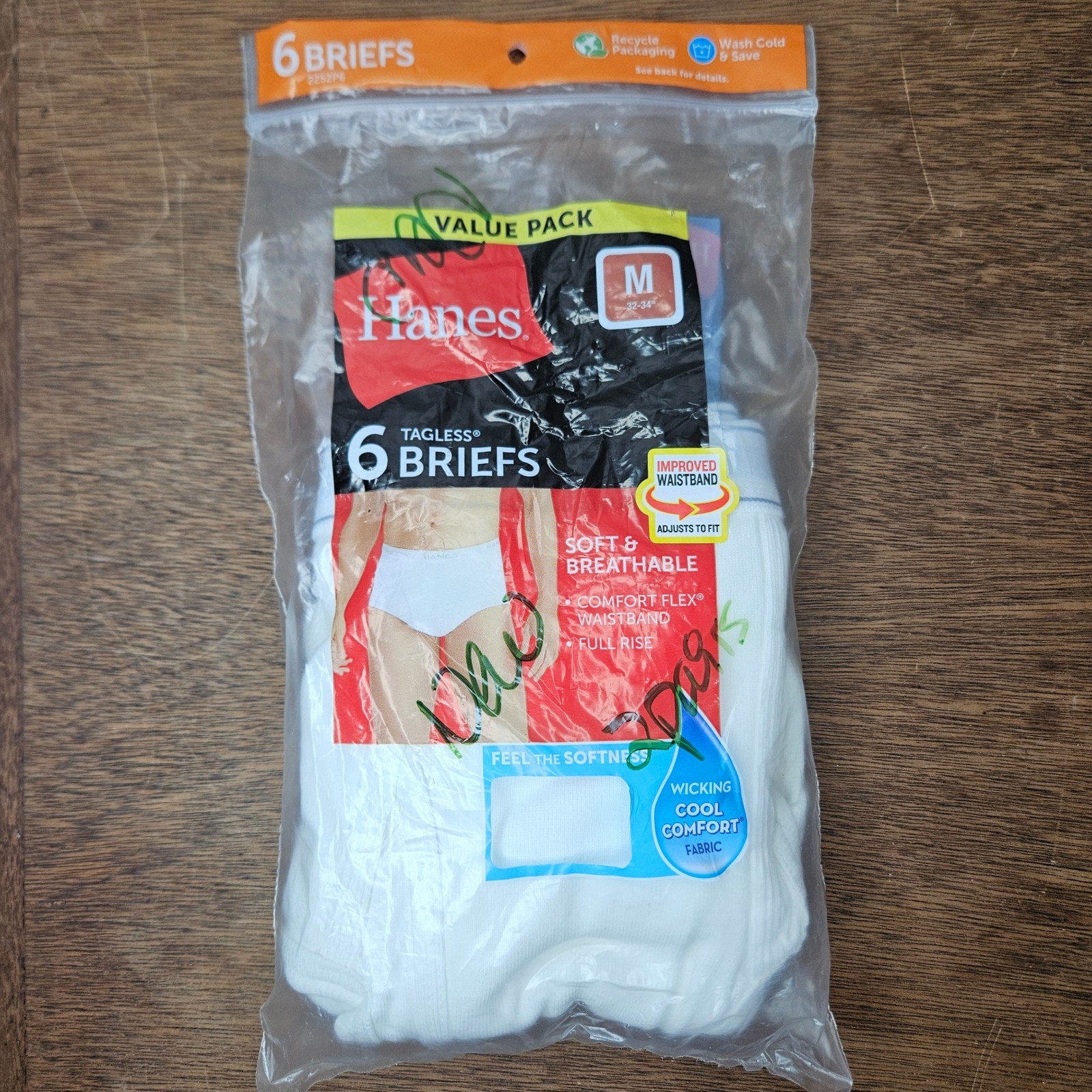 Hanes Mens Tagless Briefs White 2 Pk Medium 32-34 Comfort Flex Waistband 2252P6