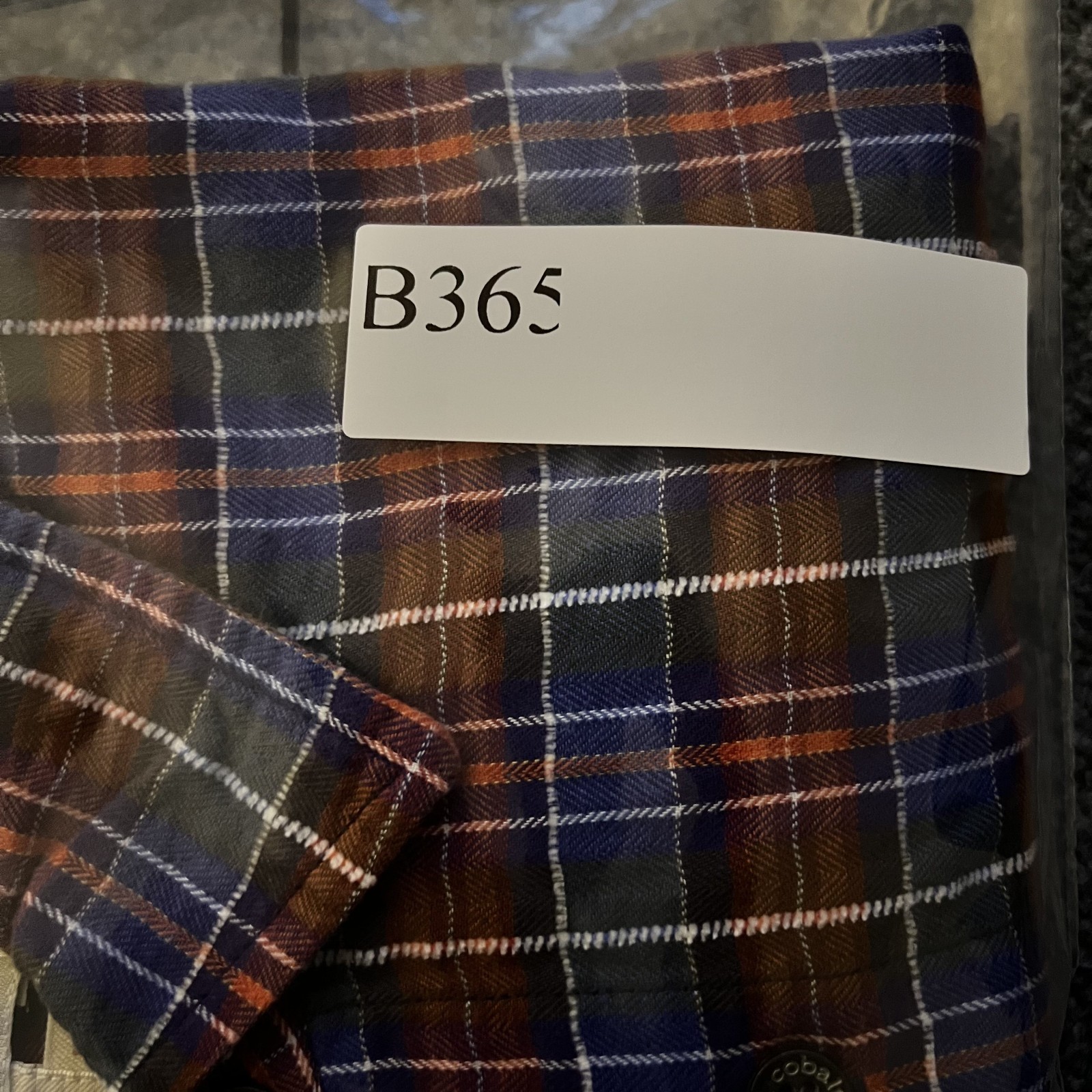 Carbon 2 Cobalt Blue Red Check Plaid Short Sleeve Button Up Cotton Rayon Medium