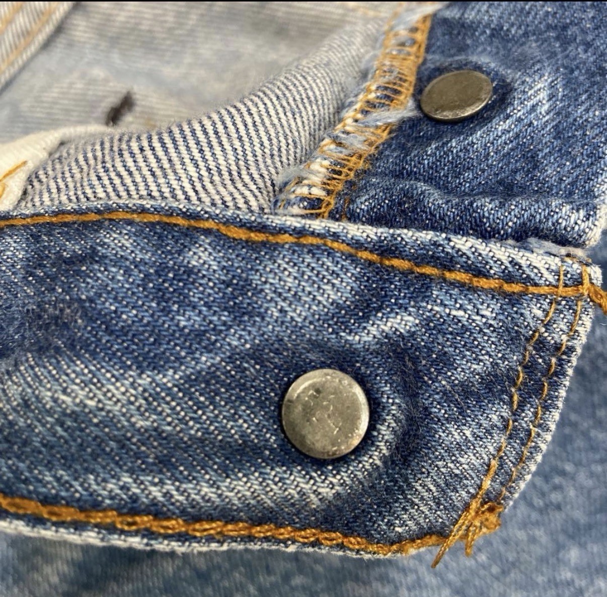 Levi’s 501 Vintage 80s Redline Selvedge Button 524 Made in USA W31 L36 Indigo