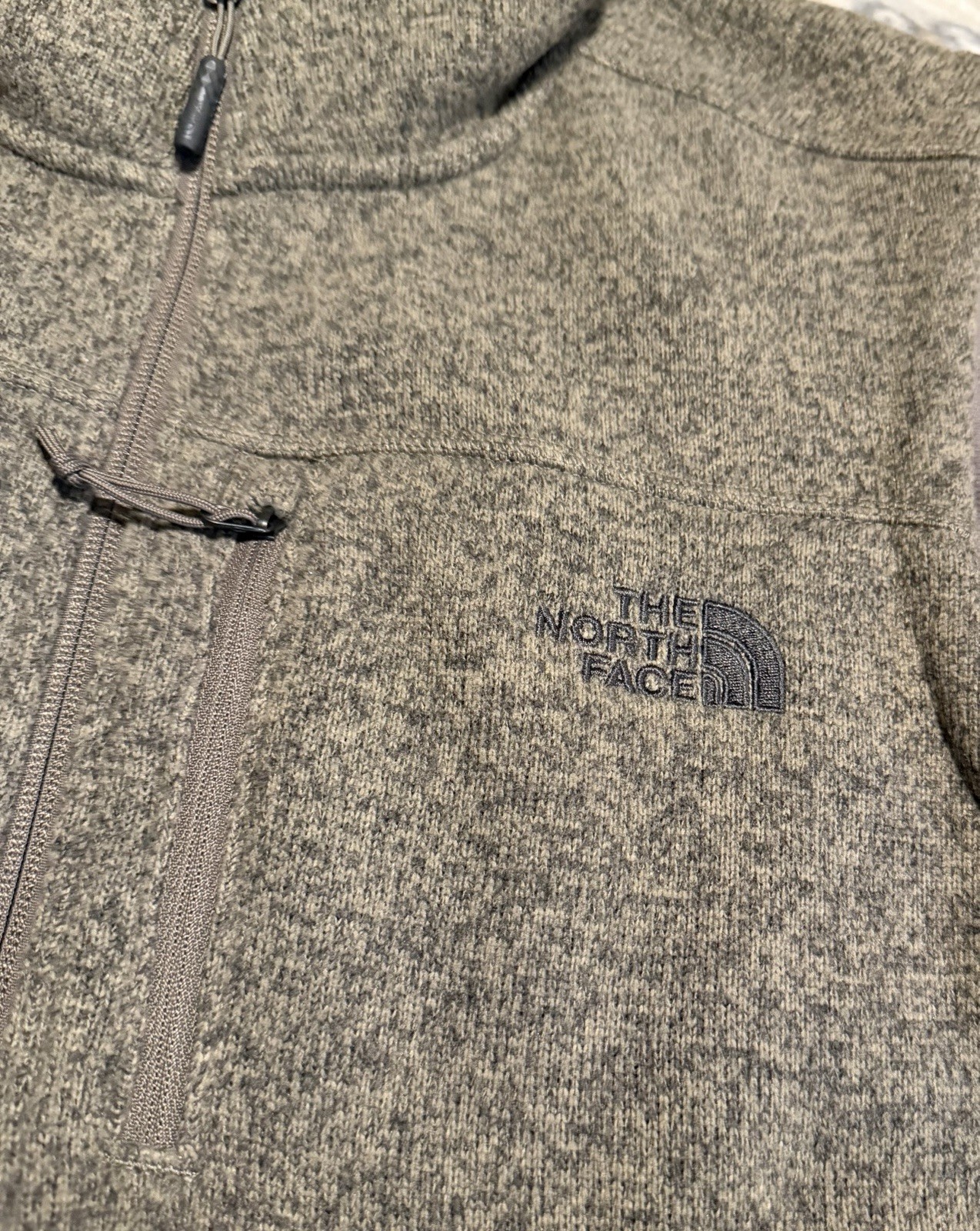 The North Face Men’s Large Gray Sweater Fleece Full Zip Vest Outdoor Hiking
