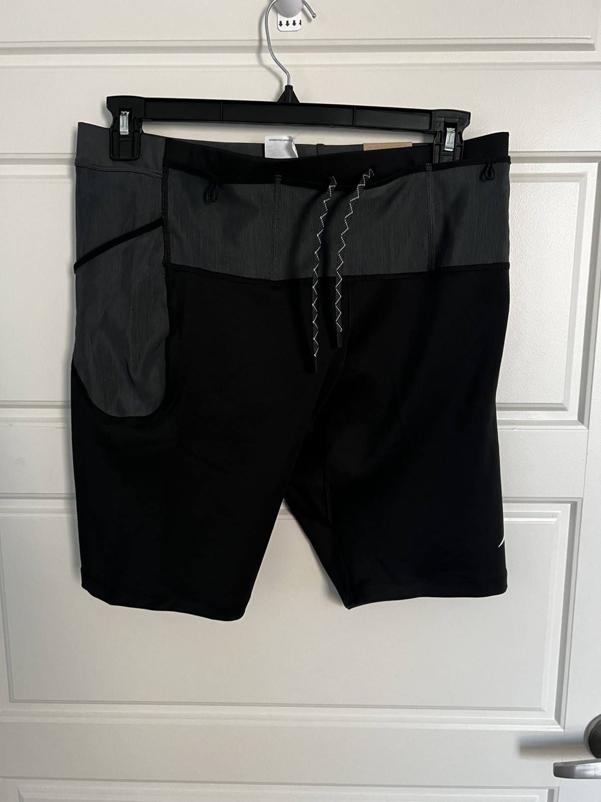 Nike Dri-Fit Trail Lava Loops 1/2 Length Run Tights Black Men’s XL HJ4170-010