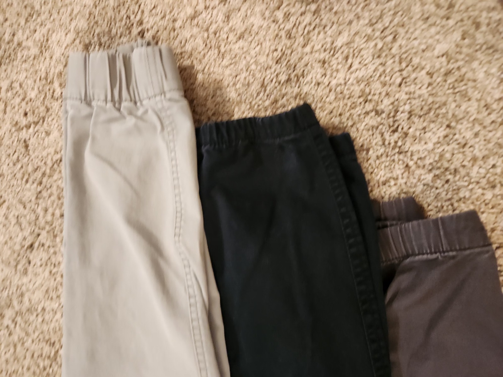 Old Navy Modern Jogger Pants Men’s – Light Gray, Black, Charcoal – Small