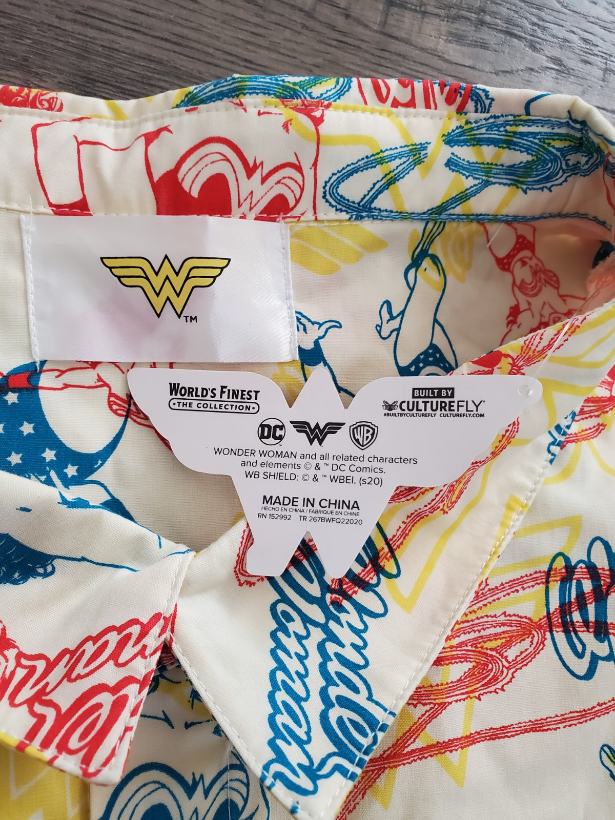 DC Comics Wonder Woman All Over Print Logo Novelty Button Up Shirt 3XL