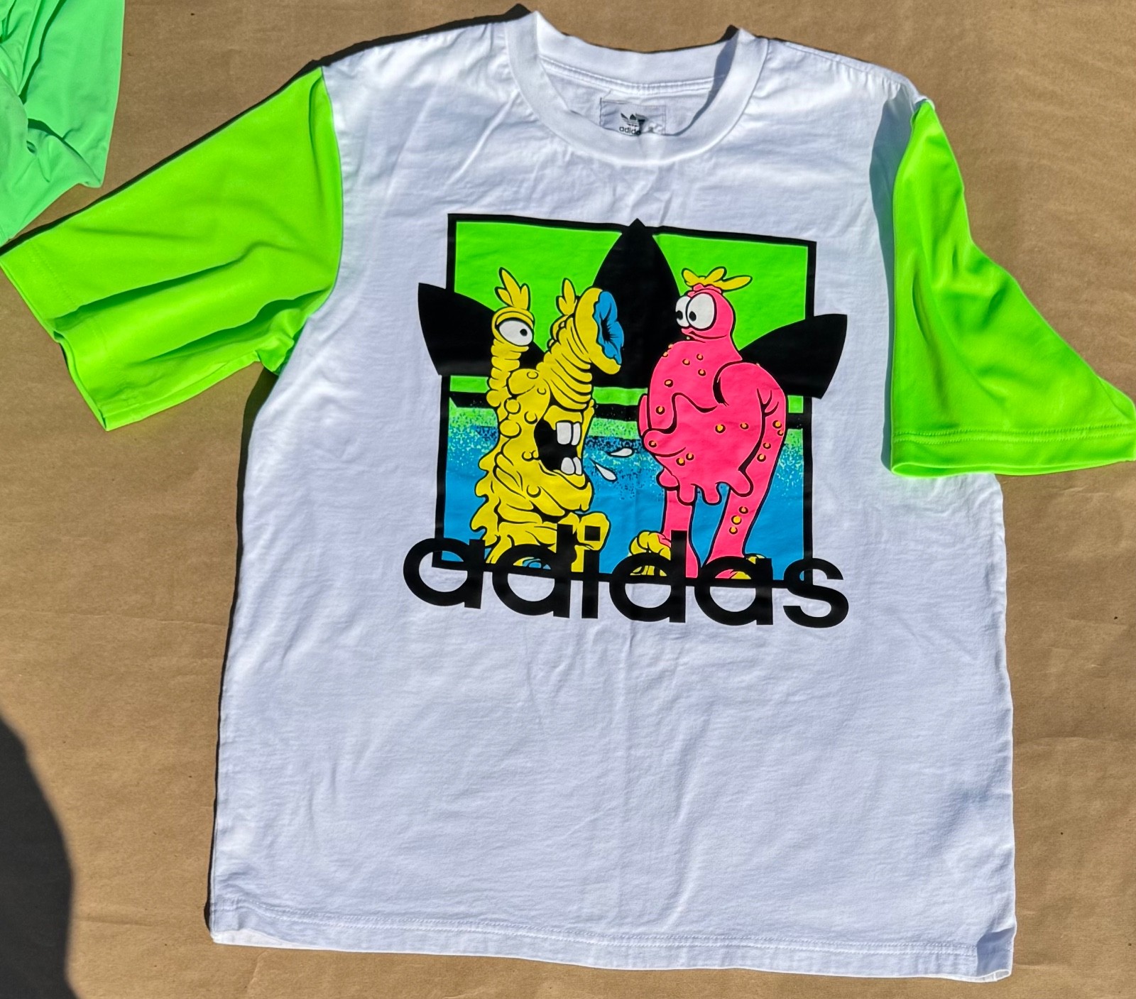 adidas x Jeremy Scott Artwork Tee Neon White Oversized Small H53371 – Pristine