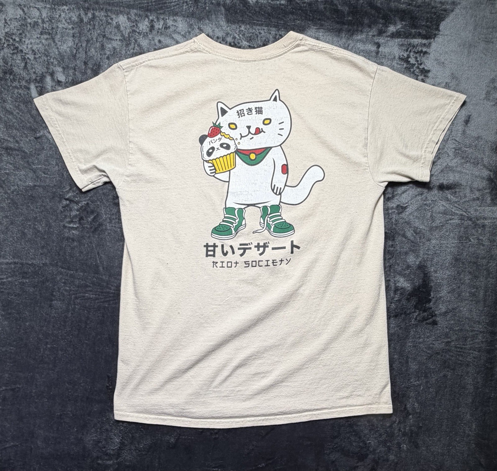 Riot Society Lucky Cat Panda Cupcake T-Shirt Mens Medium Beige Graphic Tee