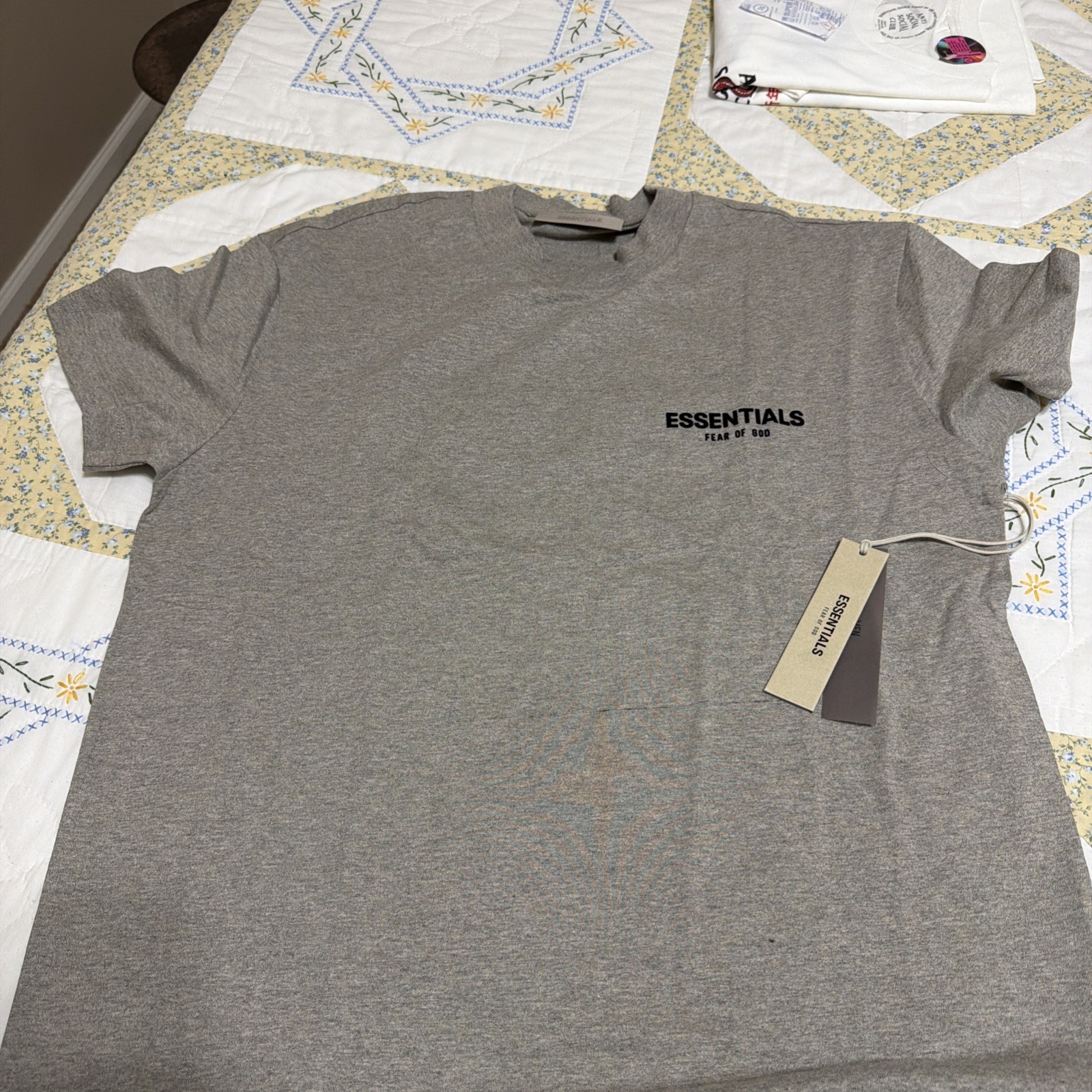 Size Large (L) Fear of God Essentials Dark Heather Oatmeal T-Shirt NWT