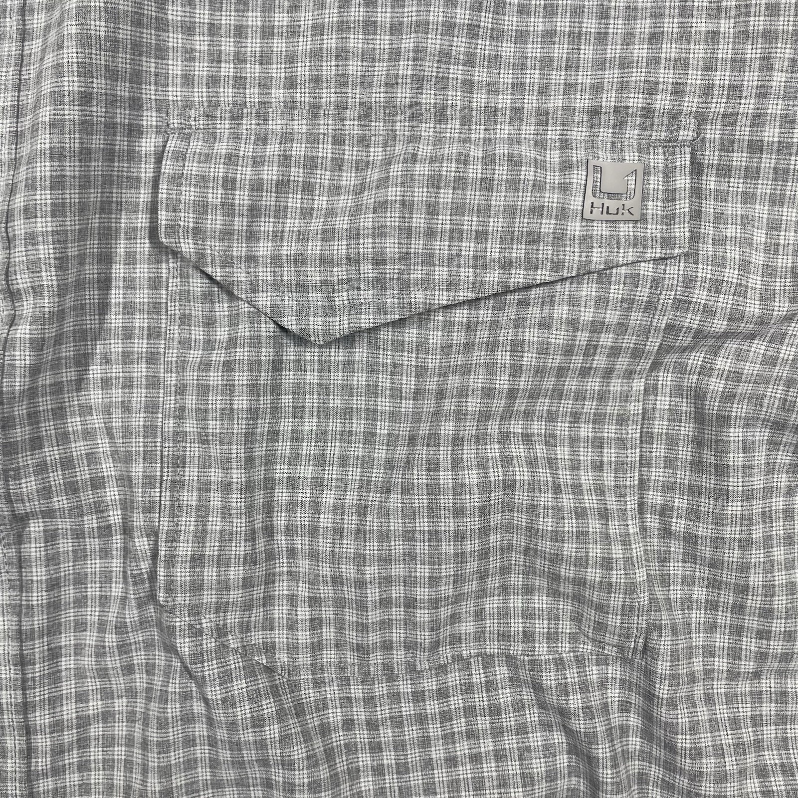 Huk fishing tide point shirt mens XXL gray short sleeve button down plaid