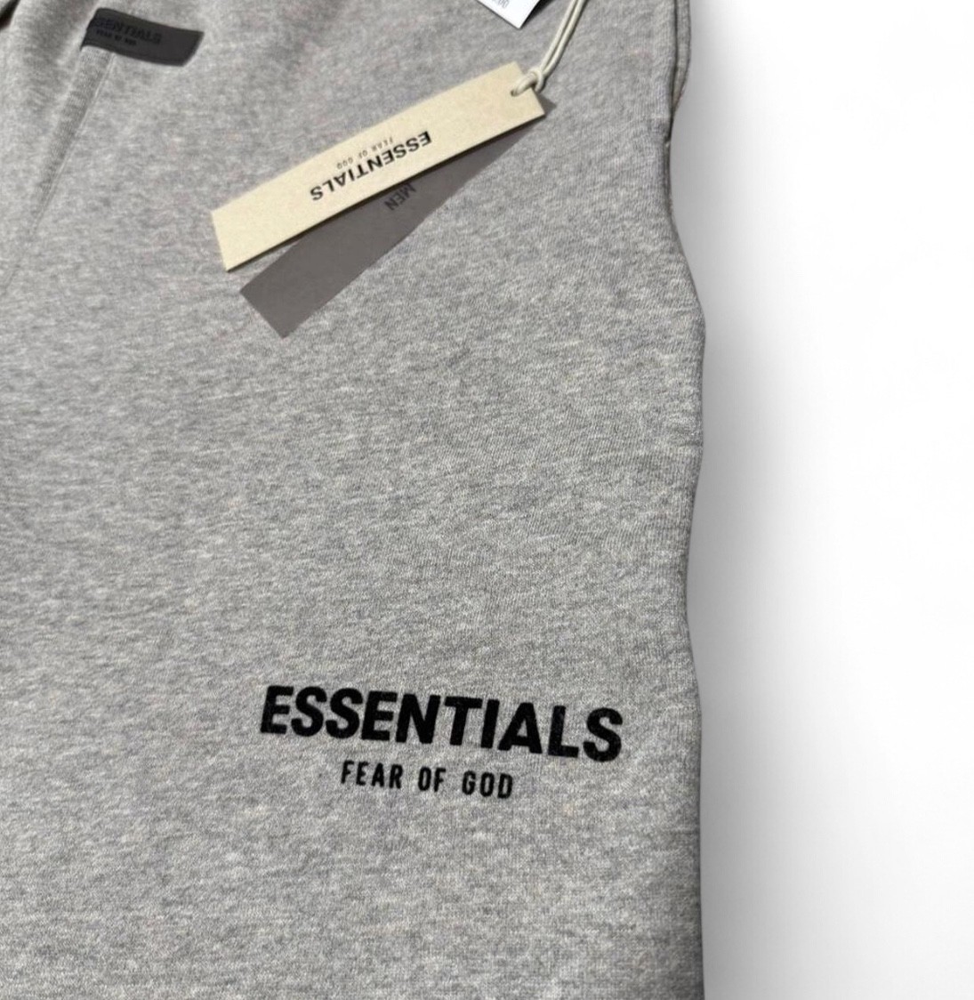 FEAR OF GOD Essentials Shorts SS22 – 100% AUTHENTIC – All Colors/Sizes (S-L)