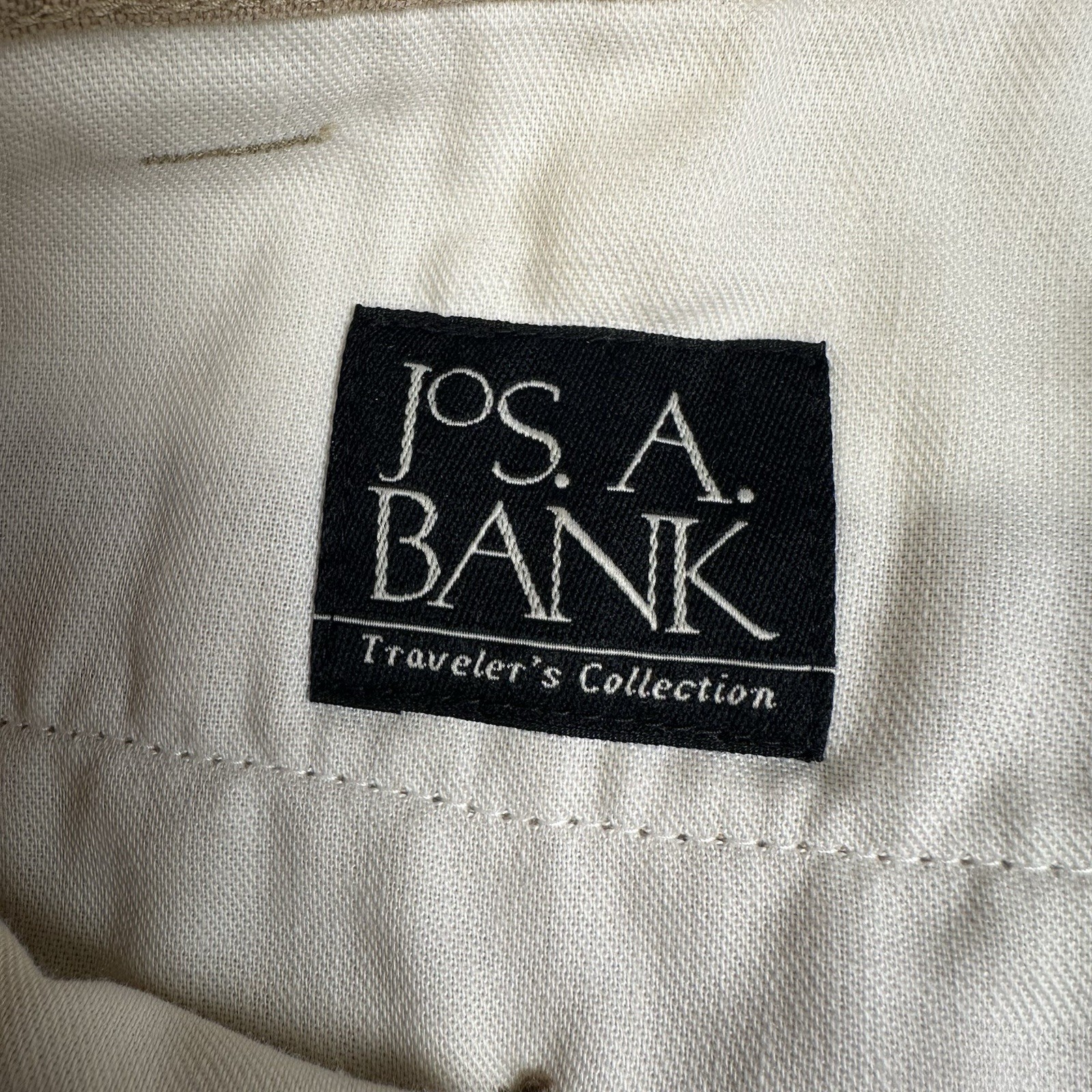 Jos A Bank Men’s 100% Linen Dress Shorts 44 Beige Pleated Chino Travelers Collec