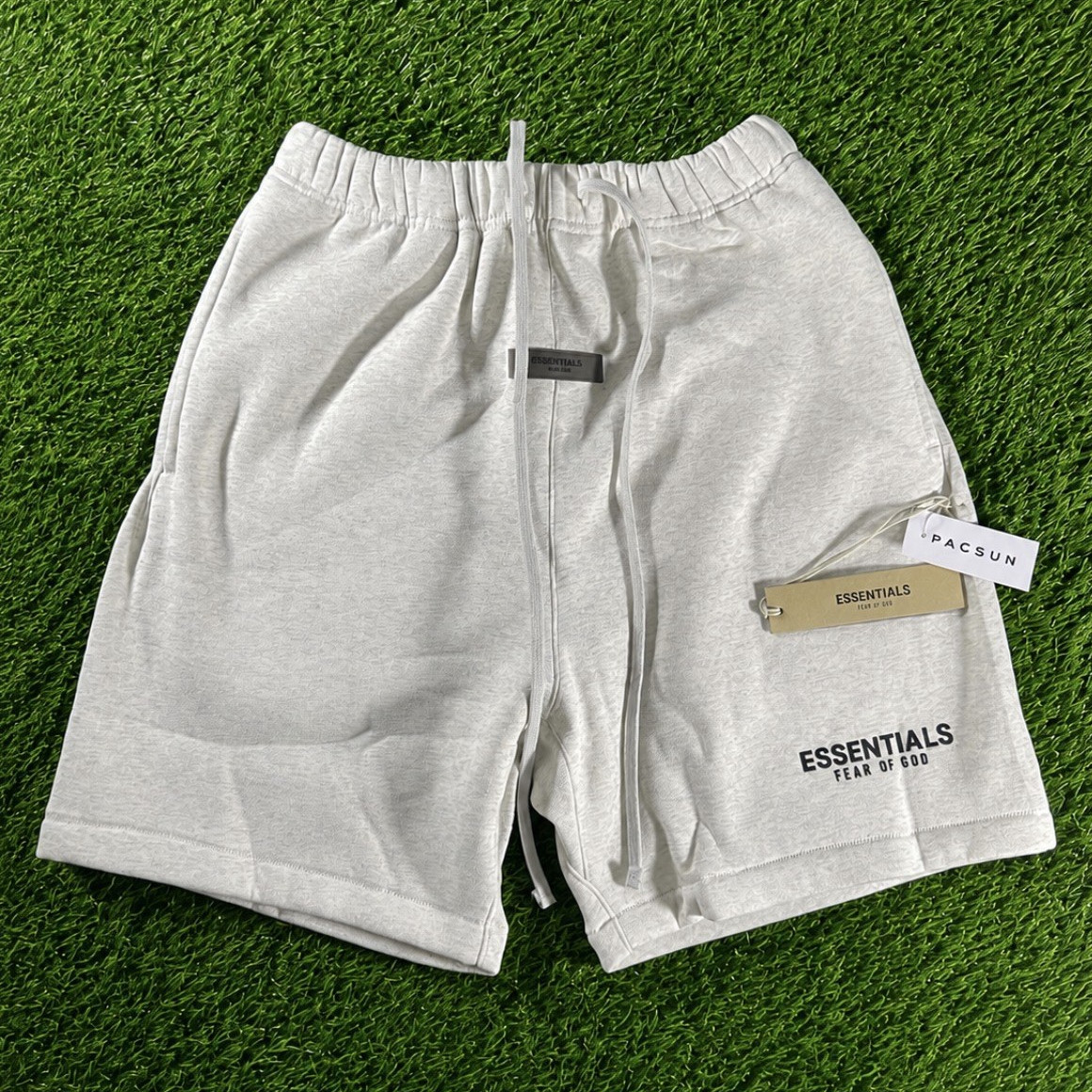 Essentials Fear of God Men’s Fleece Athletic Shorts Light Oatmeal Logo Size S