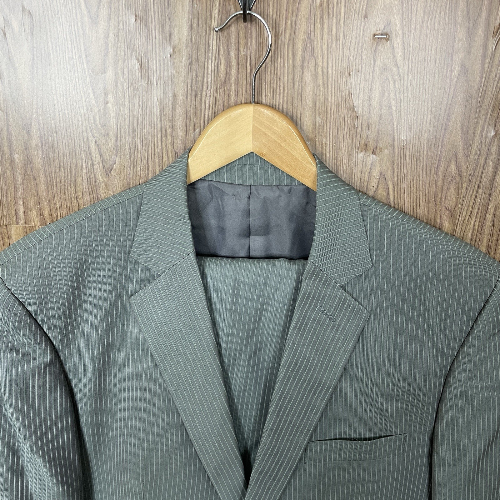 John Blair 2 Piece Suit Mens 42R 38×27 Gray Striped Polyester Rayon Two Buttons