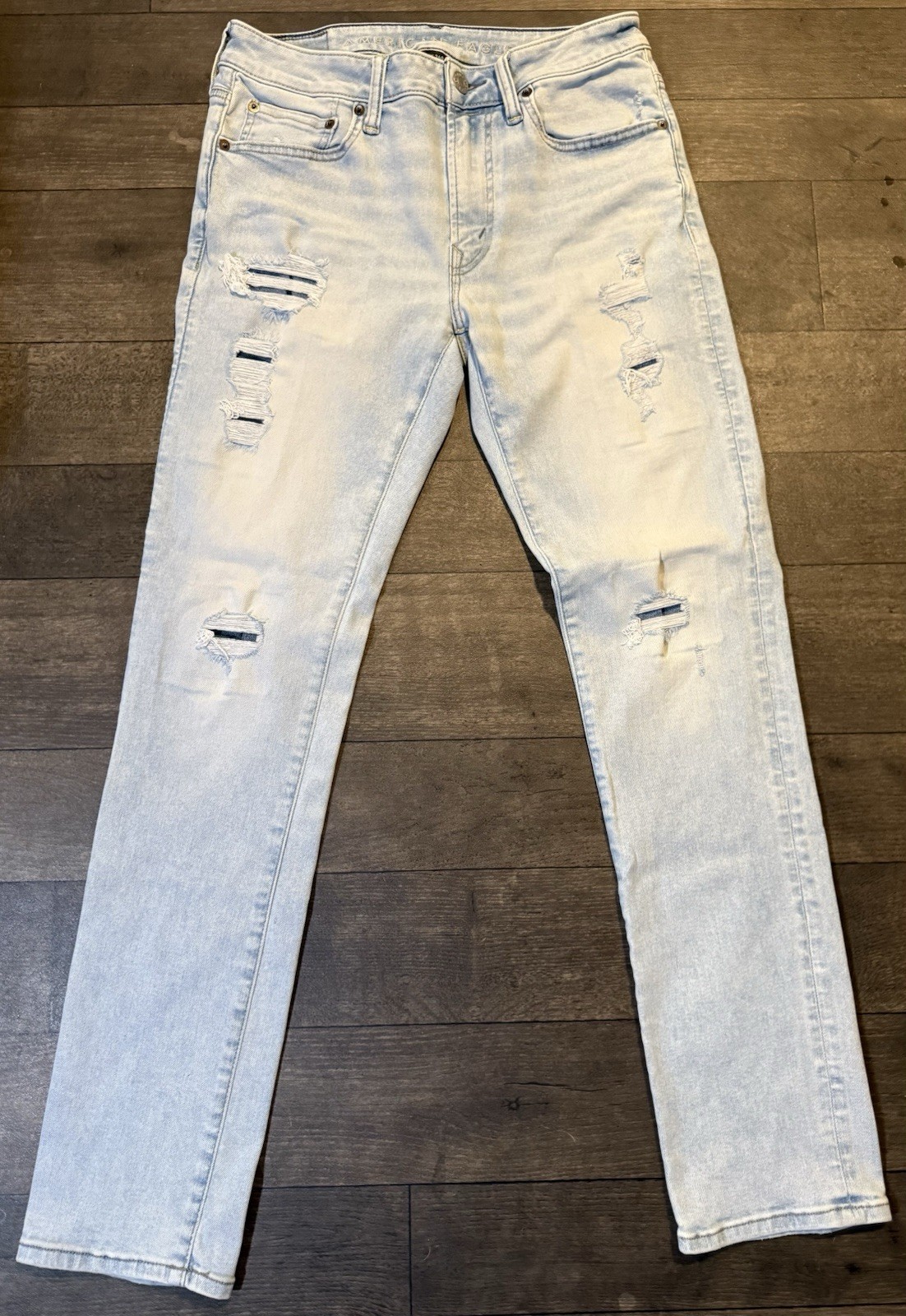 American Eagle AirFlex 360 Men’s Light Wash Blue Distressed Stretch Skinny Jeans