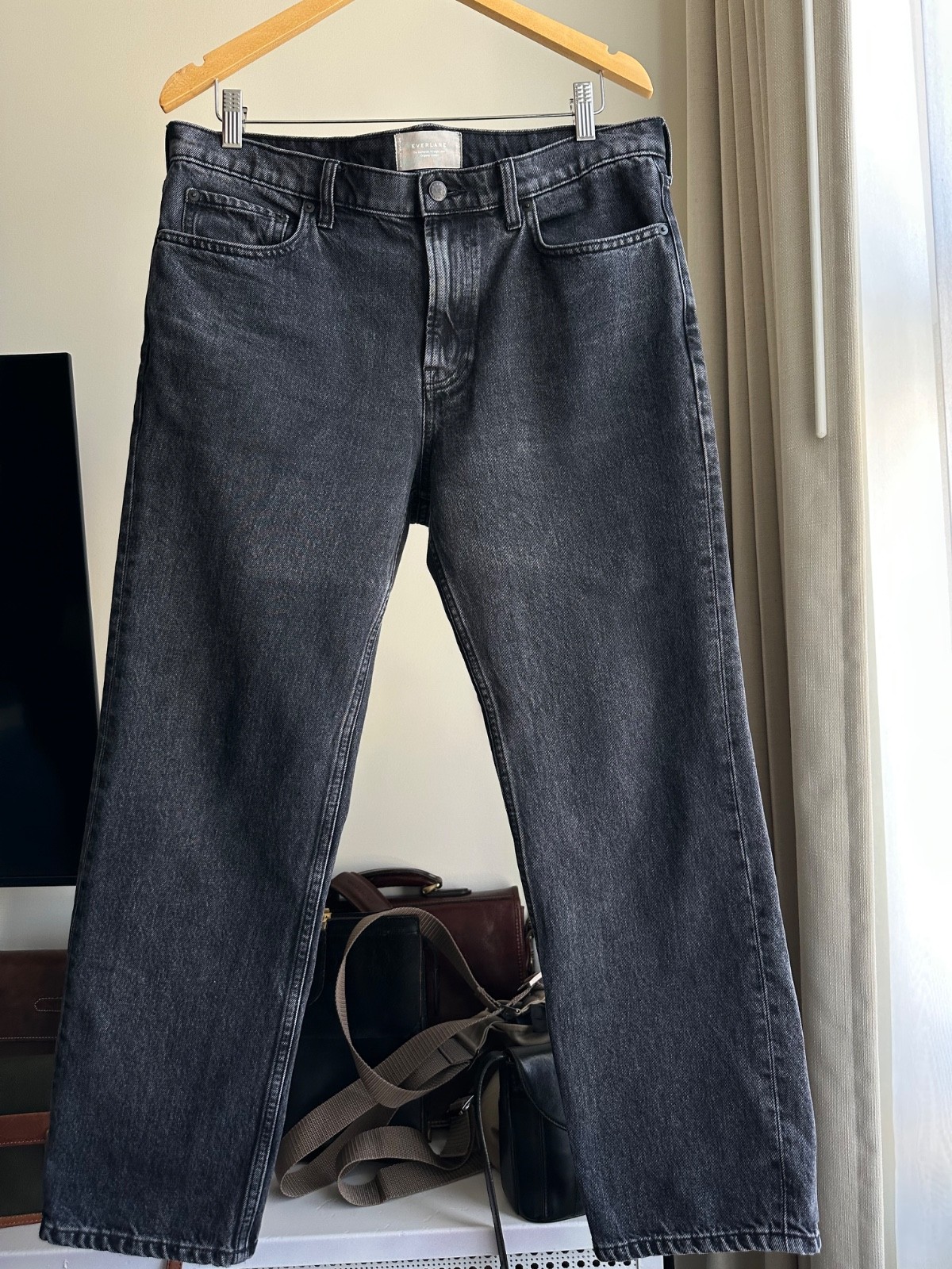 Everlane Mens The Authentic Straight Jean Washed Black Organic Cotton 32×28