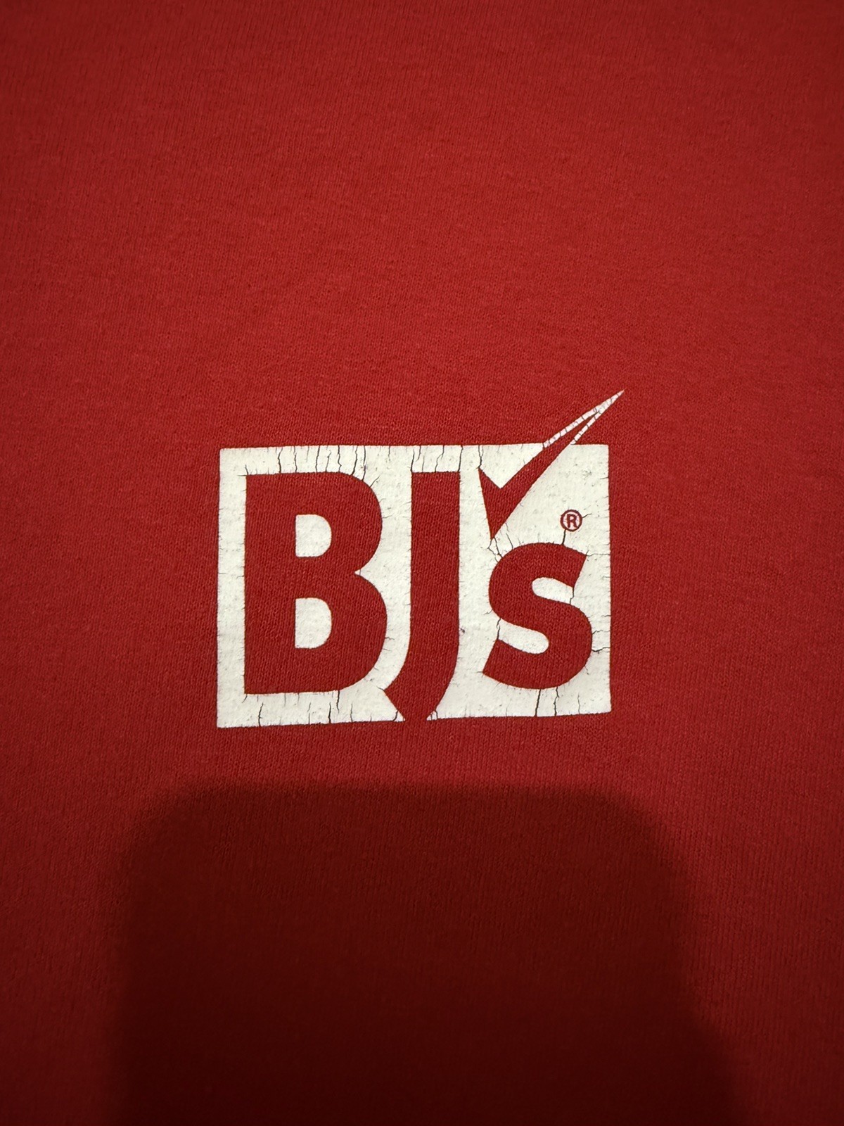 BJS Wholesale Club Red T-Shirt Crew-Neck Short Sleeve Size M (READ DESCRIPTION)