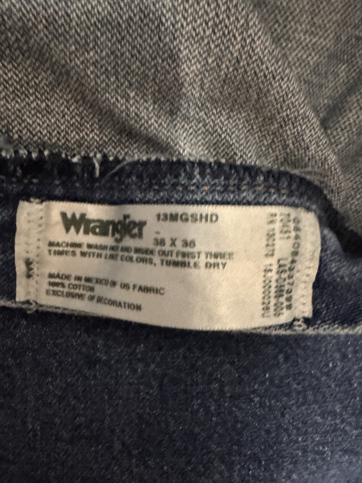 Wrangler Cowboy Cut Men’s Blue Denim Straight Jeans Medium Wash Mid Rise