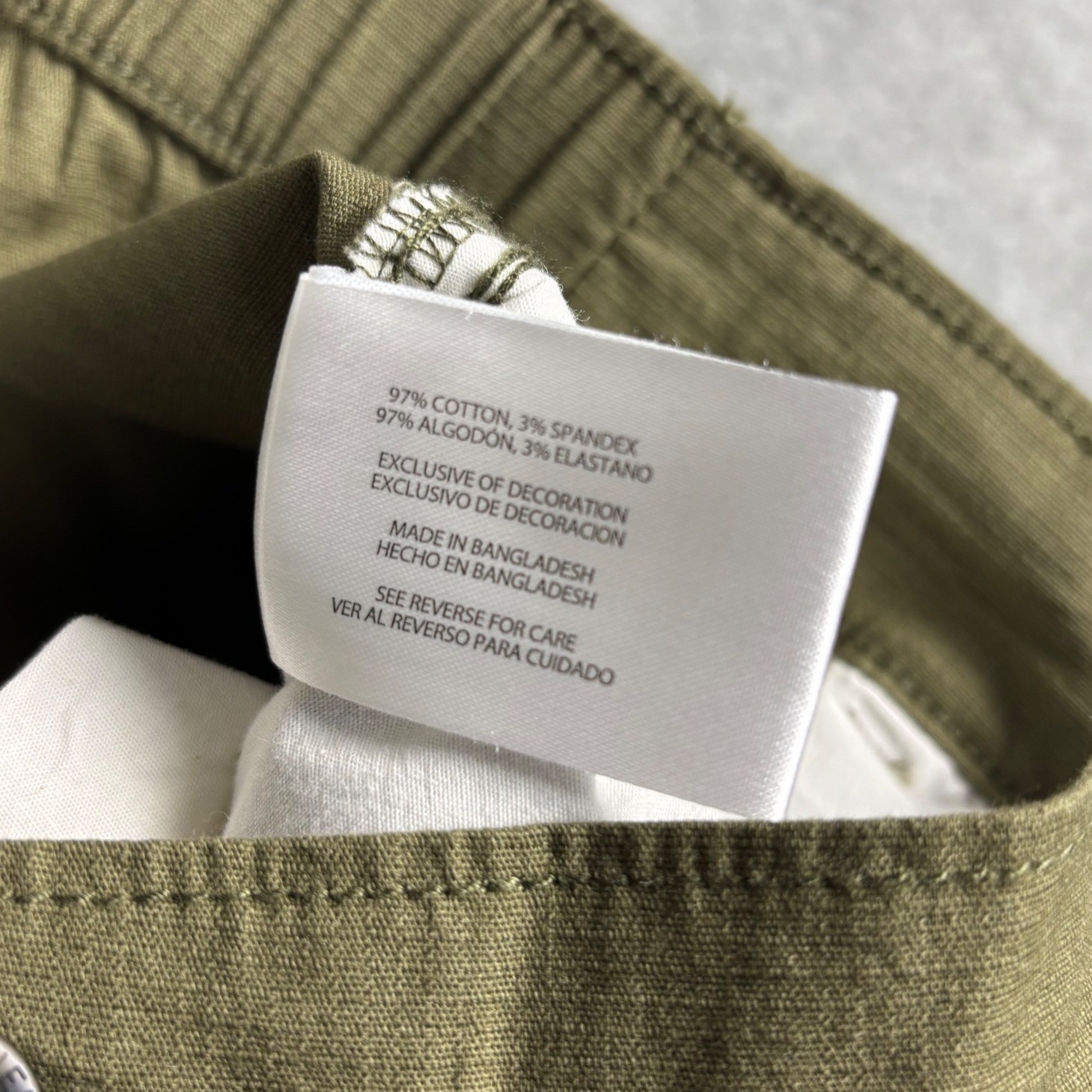 Eddie Bauer Ripstop Pants Stretch Comfort Waist 40×30 Olive Night Green Mens