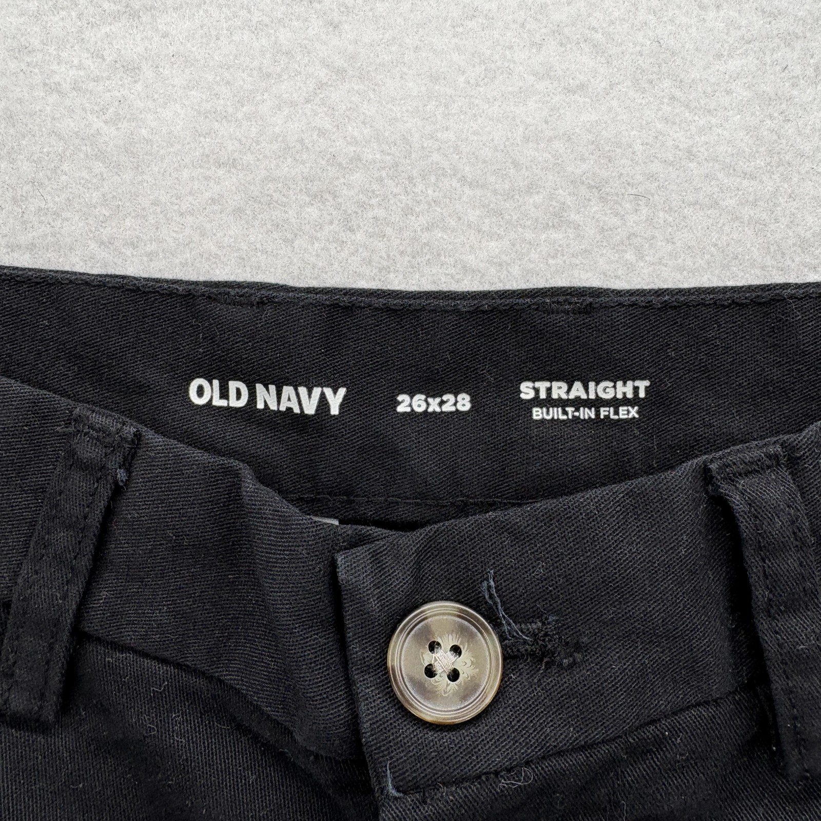 Old Navy Built-In Flex Chino Pants Mens 26×28 Black Regular Fit Straight Stretch