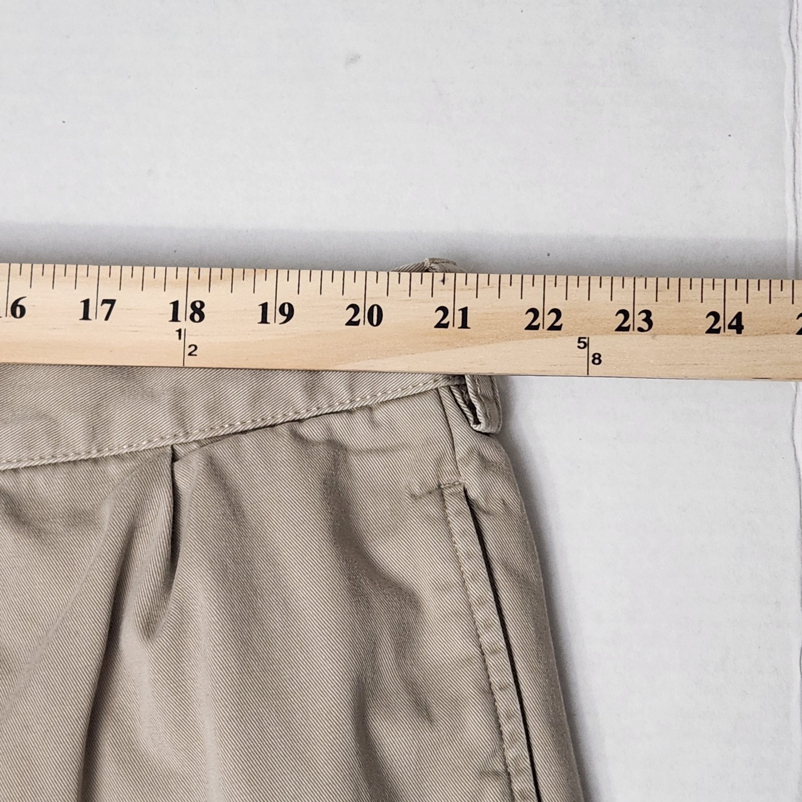 Polo Ralph Lauren Men’s Beige Polo Chino Pants 34W Pleated Twill Classic Fit