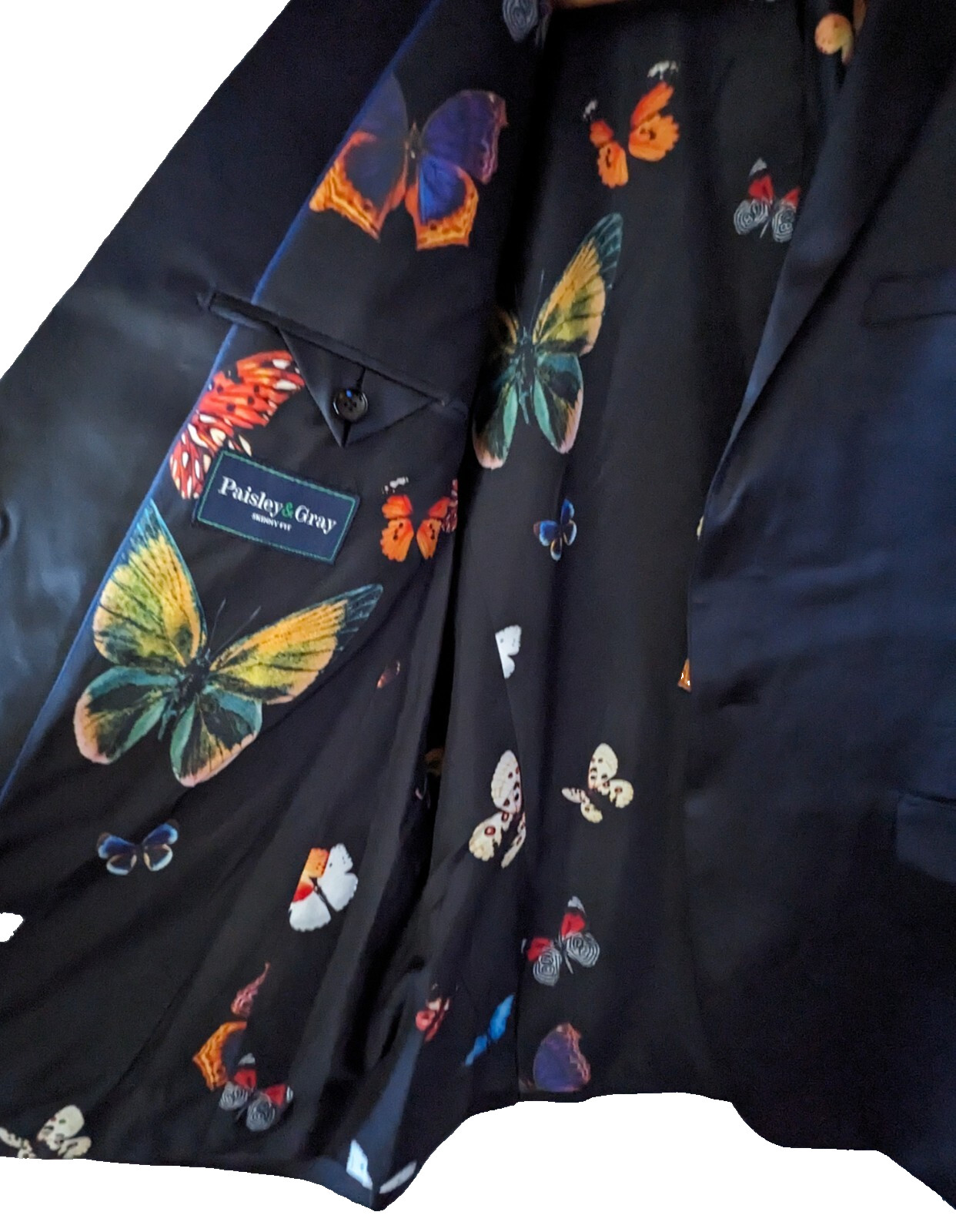 Paisley & Gray Designer Dover Notch Jacket, Black with butterfly design lining.