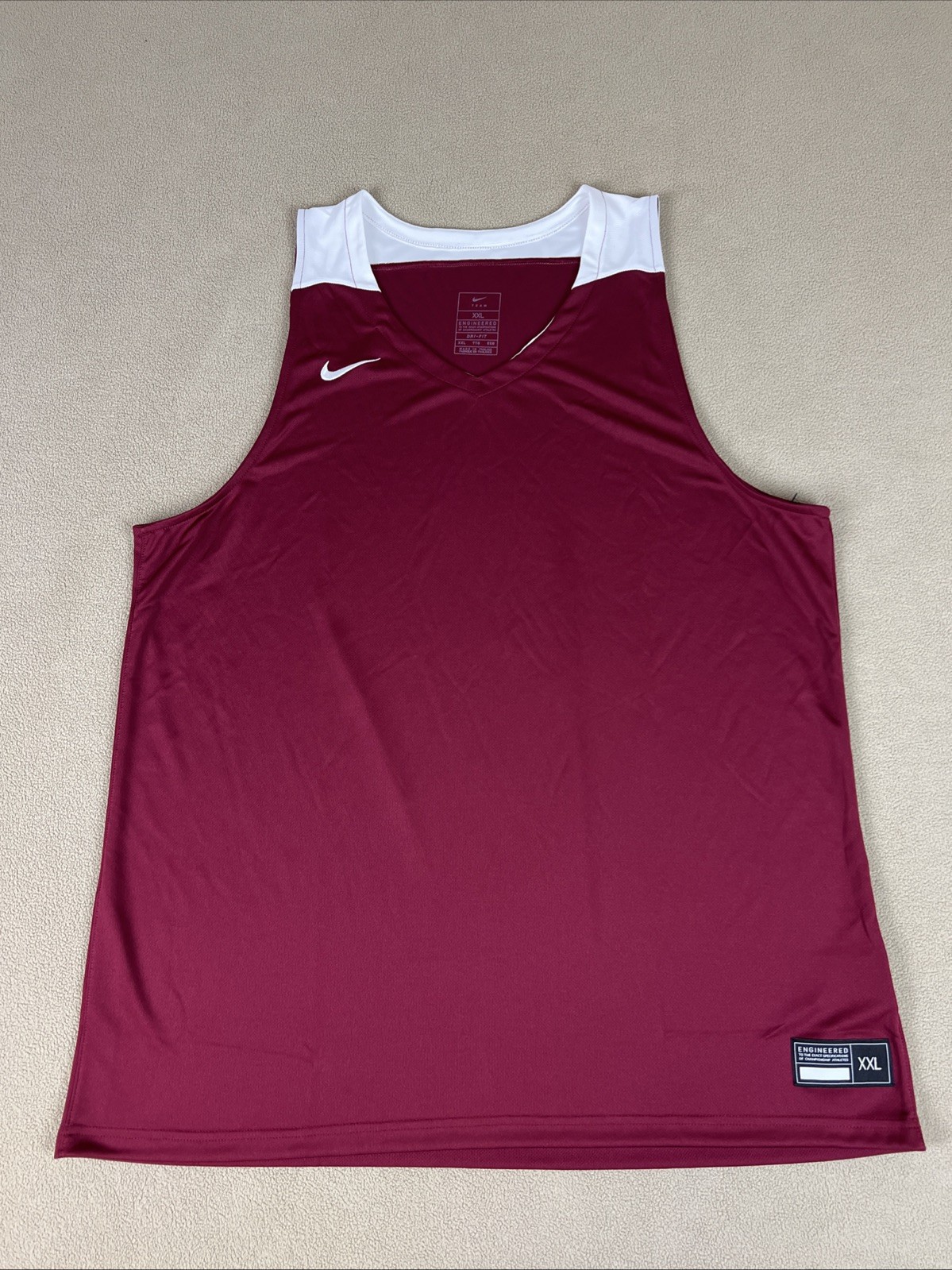 Nike Team Engineered Basketball Jersey, Shirt, Practice. Men’s XXL, AV2095-612