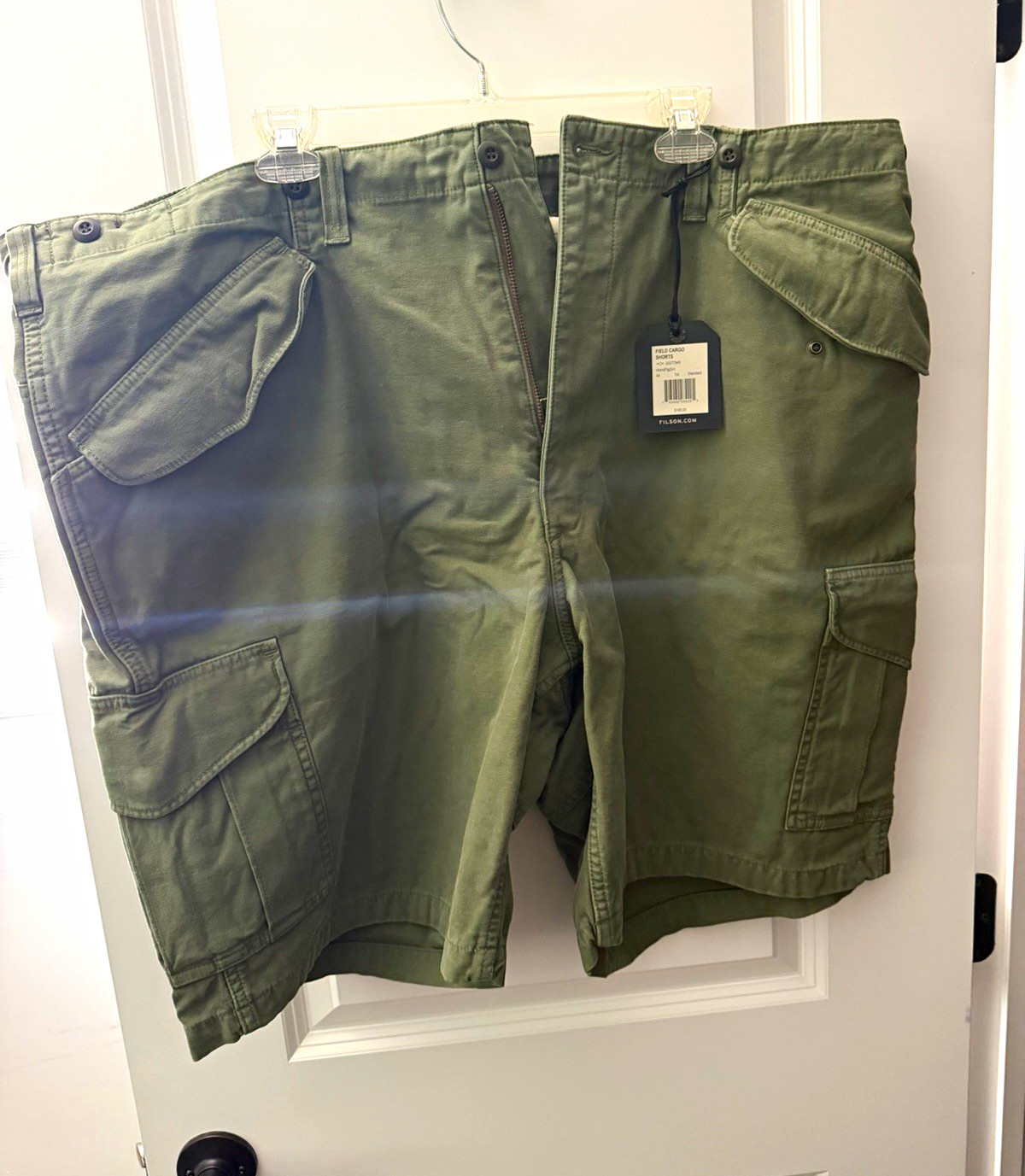 Filson Men’s Cargo Shorts Green Solid Cotton Canvas Zip Closure Cargo Pockets