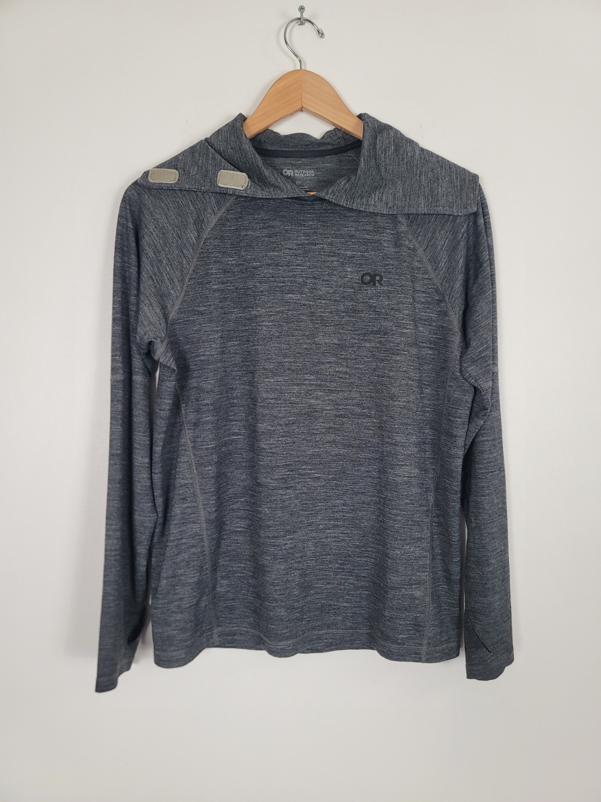 Outdoor Research Alpine Onset Merino 150 Hoodie Mens Small Gray Outdoors Hiking