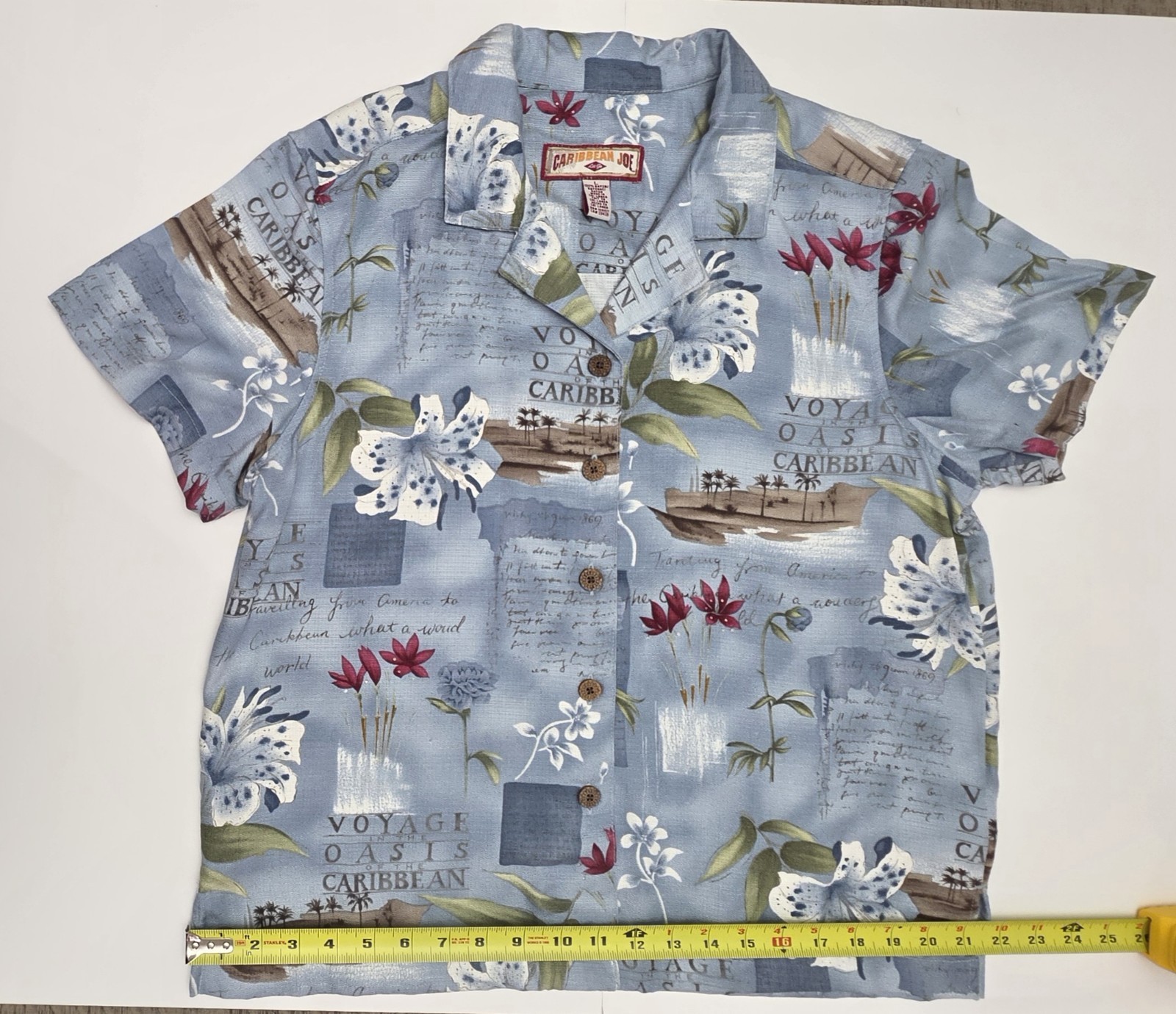 Caribbean Joe Women’s “Voyage Oasis of the Caribbean” Floral Pattern Large