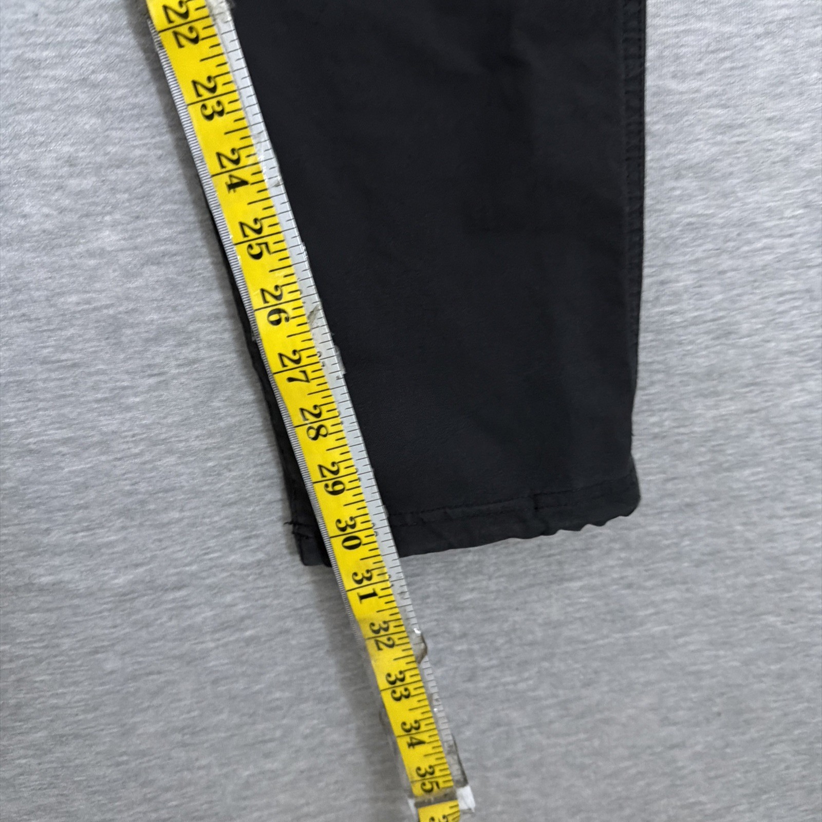 Kuhl Men’s 32×32 Black Cotton Blend Resistor Chino Pants