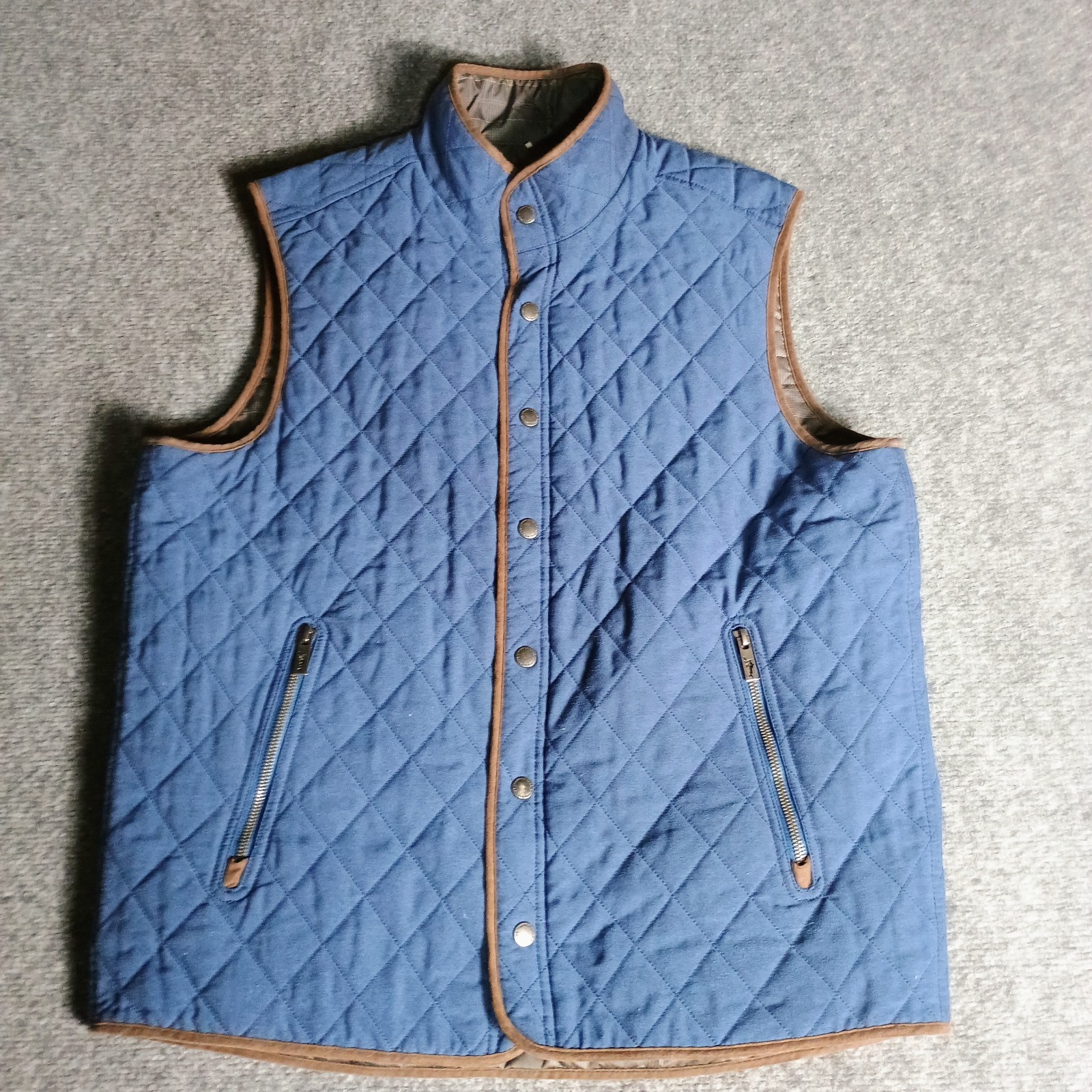 Tommy Bahama Reversible Quilted Vest Men’s Large Navy Blue Plaid Snap Zip
