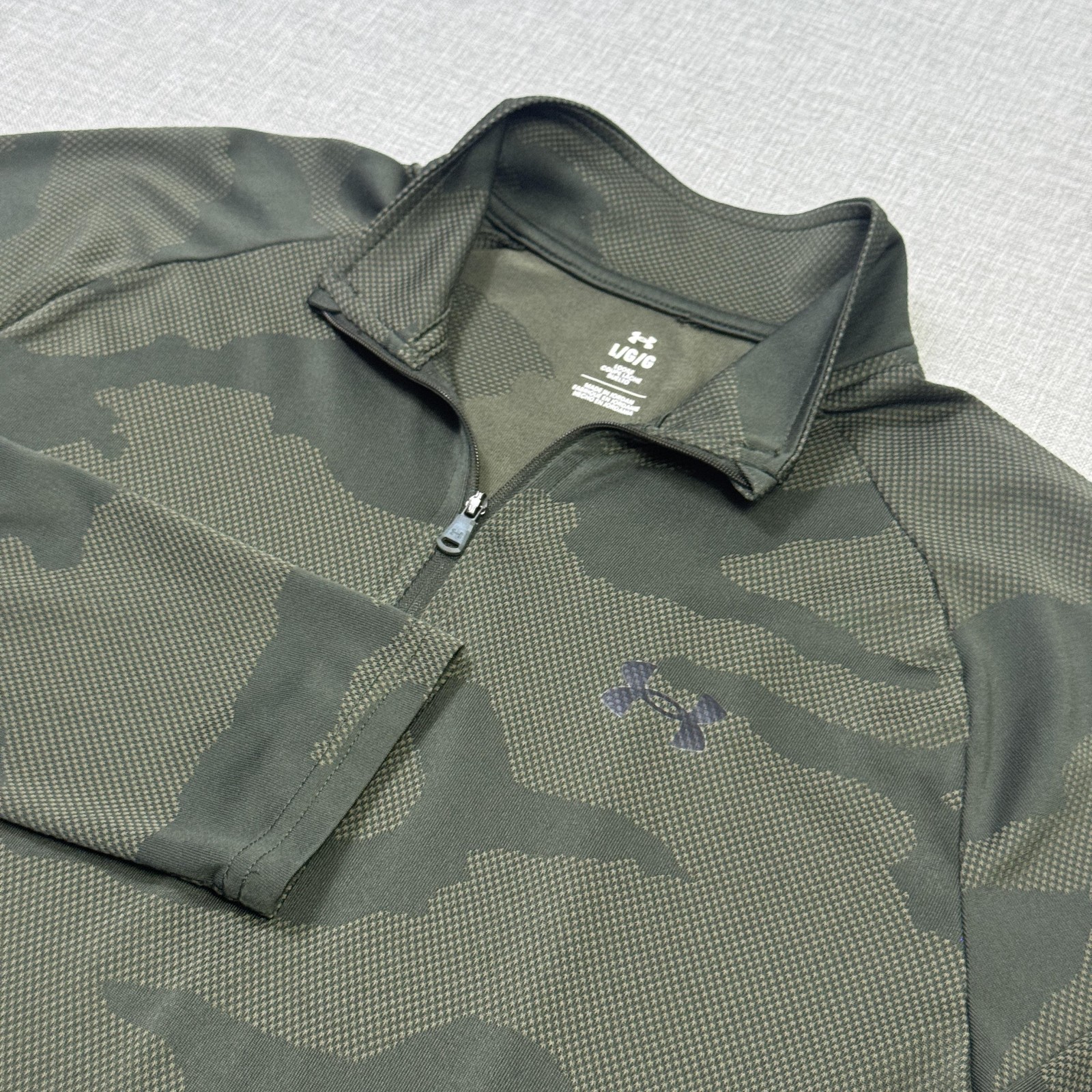 Under Armour Camouflage Golf 1/4 Zip Pullover Mens Large Green Mock Neck