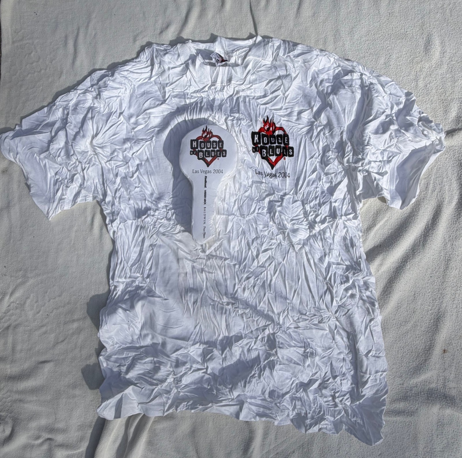 House of Blues t-shirt XL White TWO t-shirts