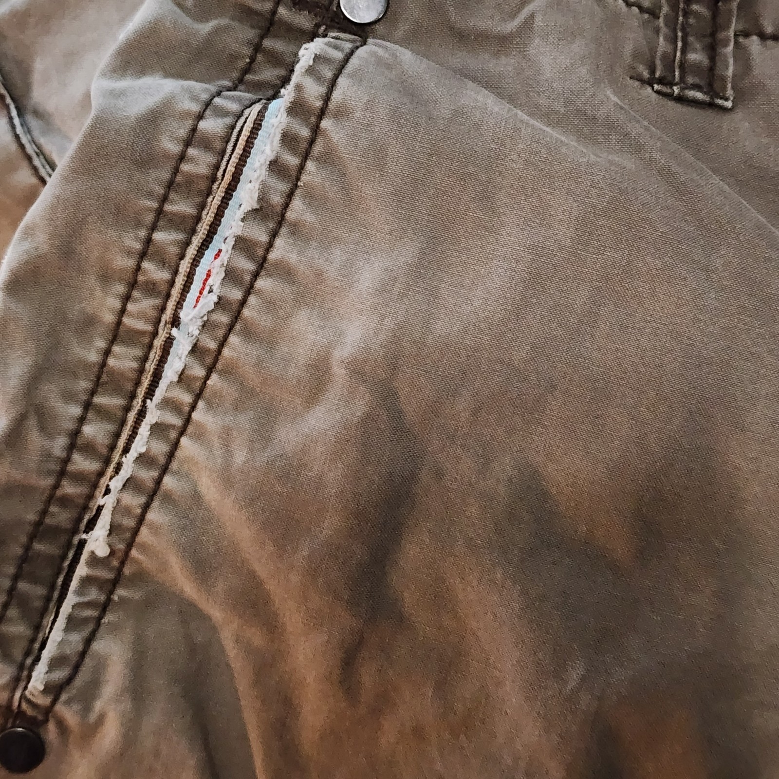 Old Navy Mens Cargo Shorts Size 31 Brown Distressed Raw Edge Hem