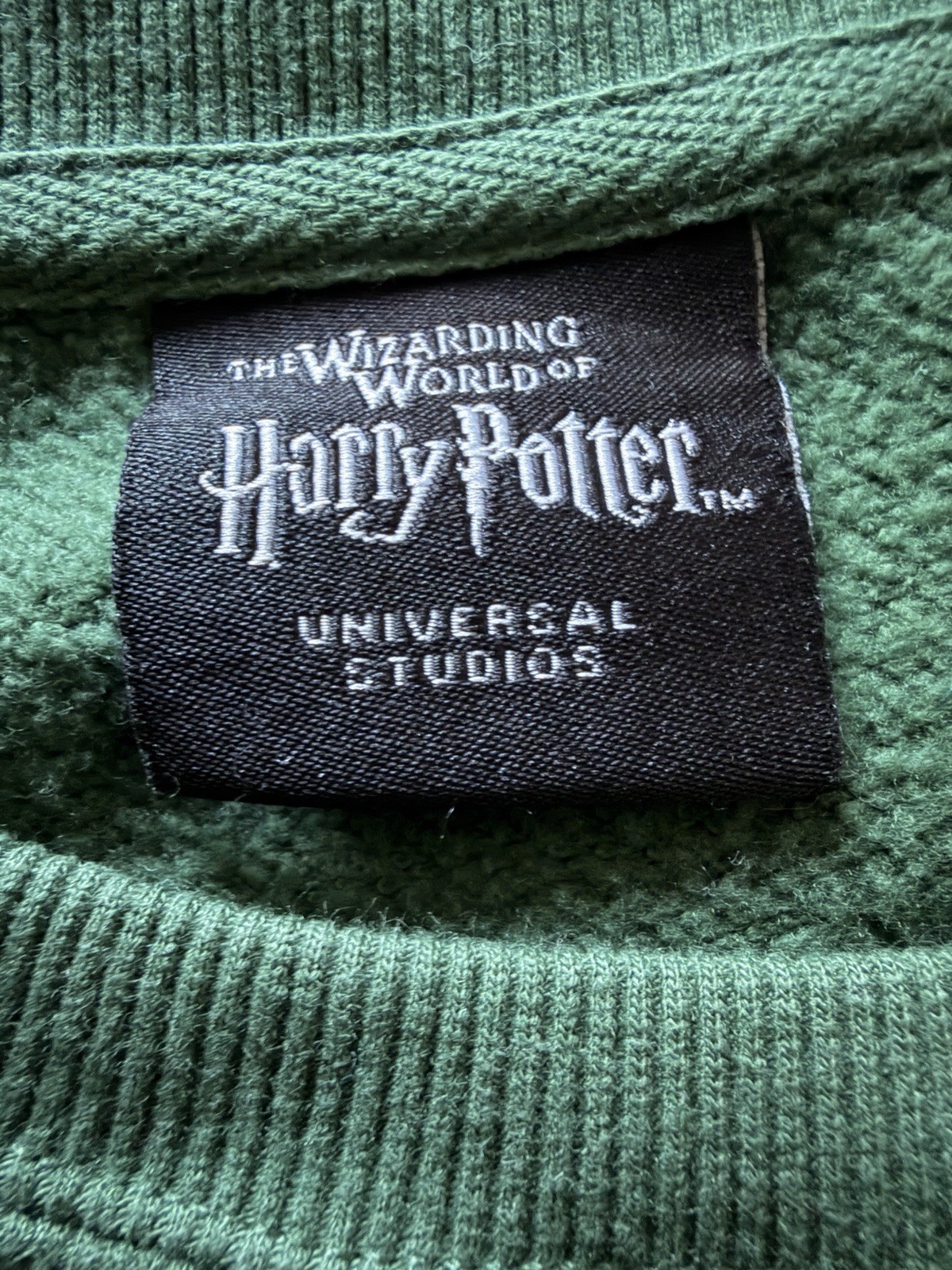 Universal Studios Men’s M Slytherin Harry Potter Colorblock Embroidered Sweater