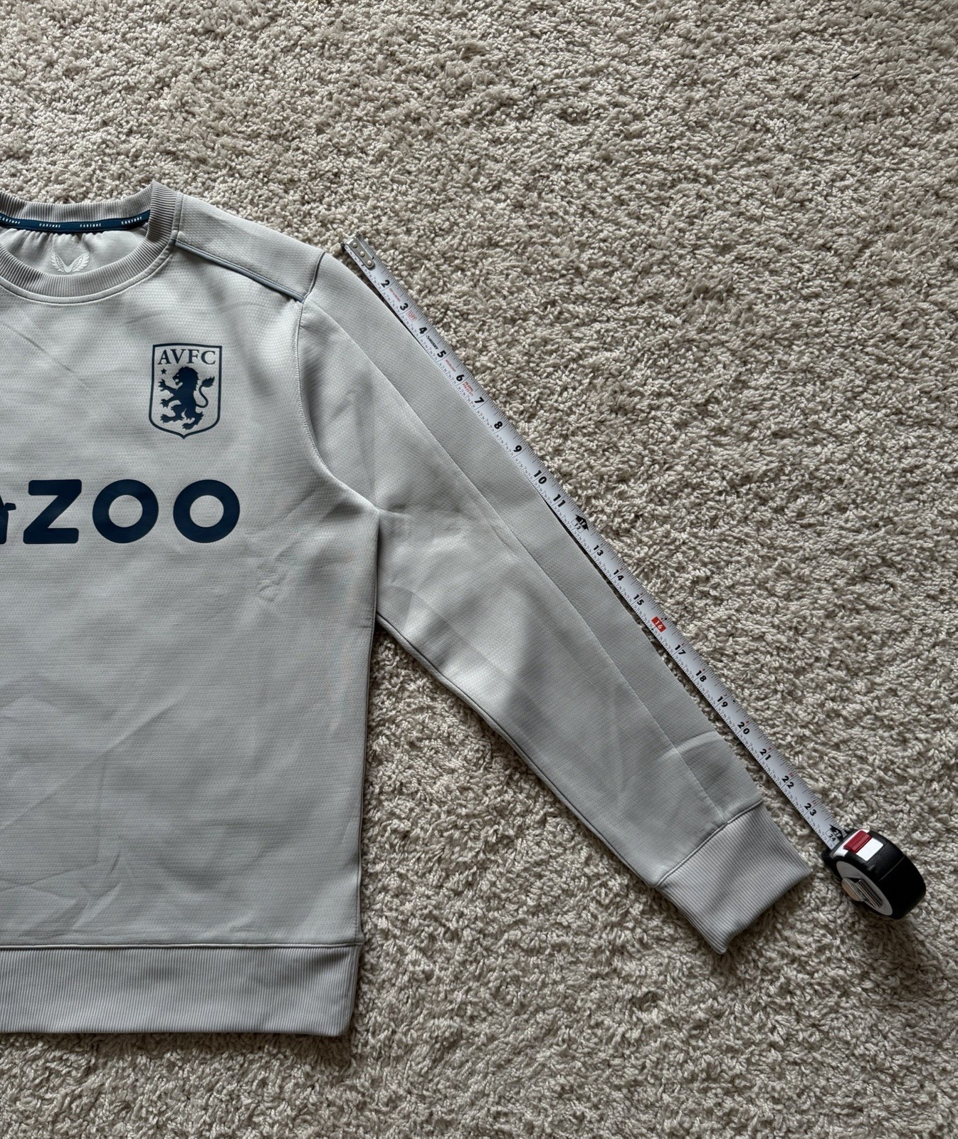 CASTORE – Aston Villa AVFC Gray Players Sweatshirt Womens Size 12/Mens Small-Med